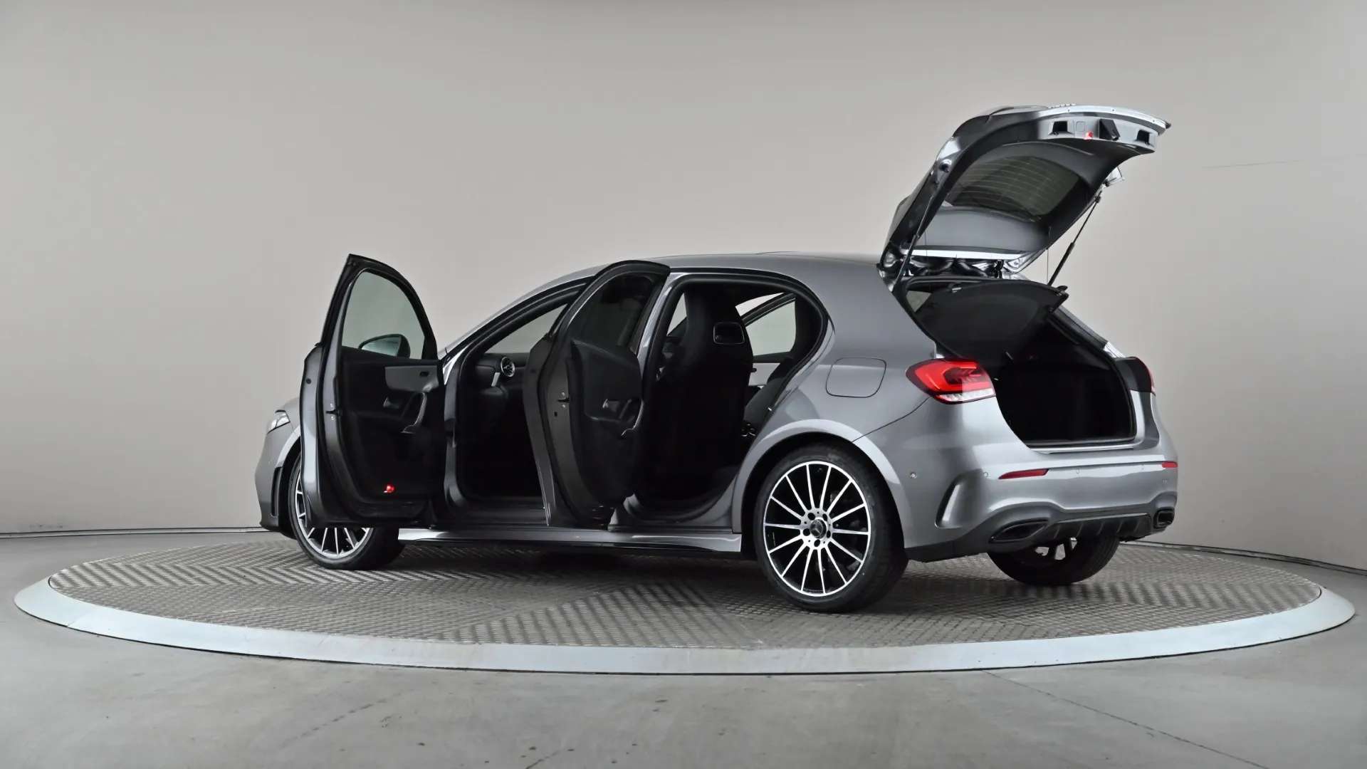 2021 MERCEDES-BENZ A CLASS 2021 MERCEDES-BENZ A CLASS