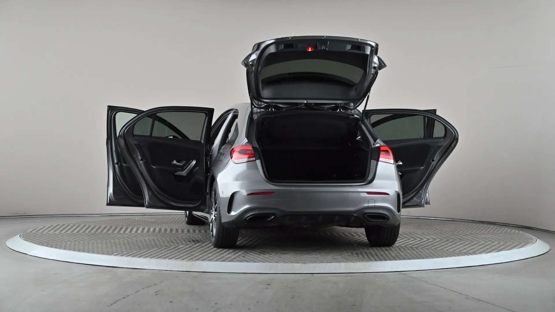 2021 MERCEDES-BENZ A CLASS 2021 MERCEDES-BENZ A CLASS