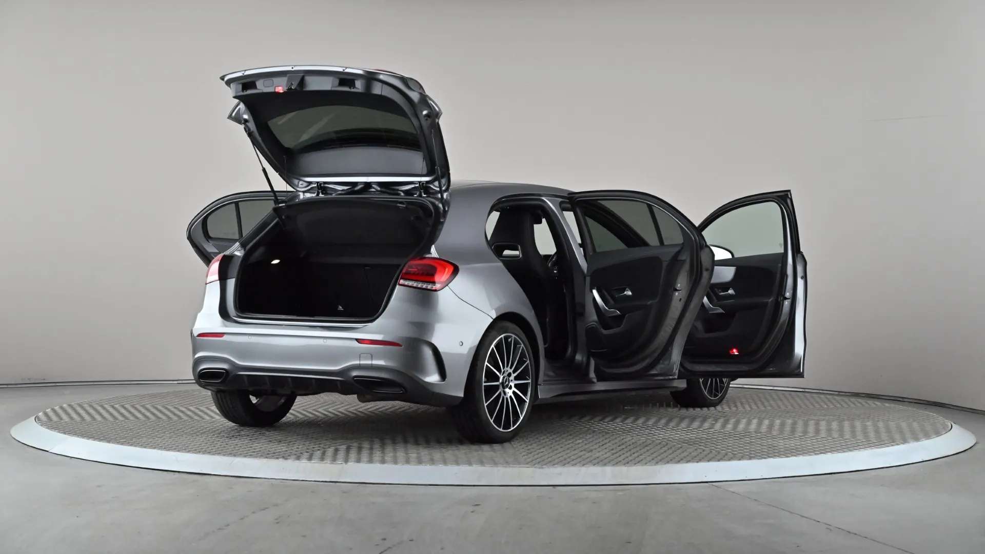2021 MERCEDES-BENZ A CLASS 2021 MERCEDES-BENZ A CLASS