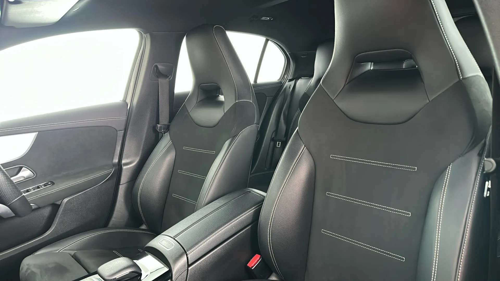 2021 MERCEDES-BENZ A CLASS 2021 MERCEDES-BENZ A CLASS