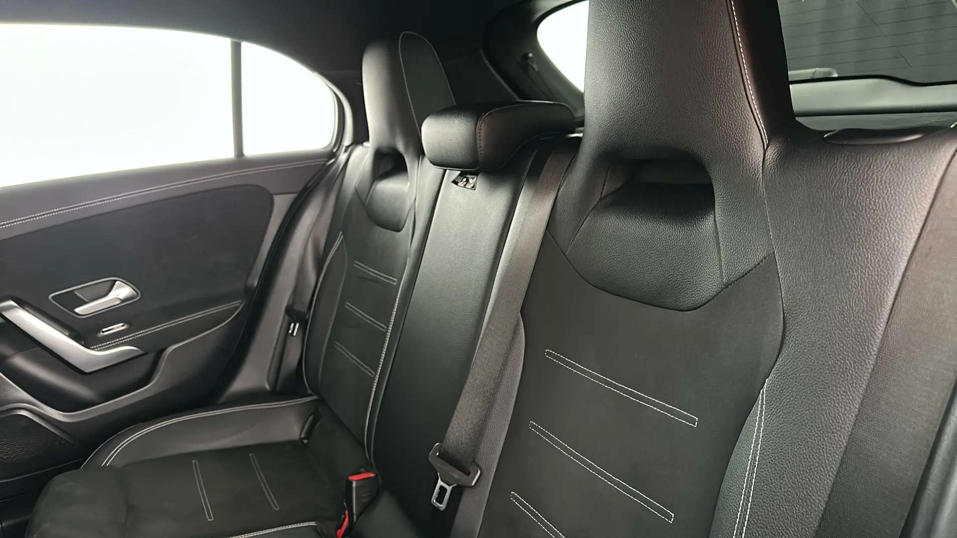 2021 MERCEDES-BENZ A CLASS 2021 MERCEDES-BENZ A CLASS