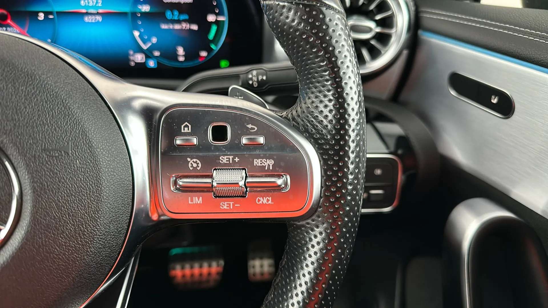 2021 MERCEDES-BENZ A CLASS 2021 MERCEDES-BENZ A CLASS