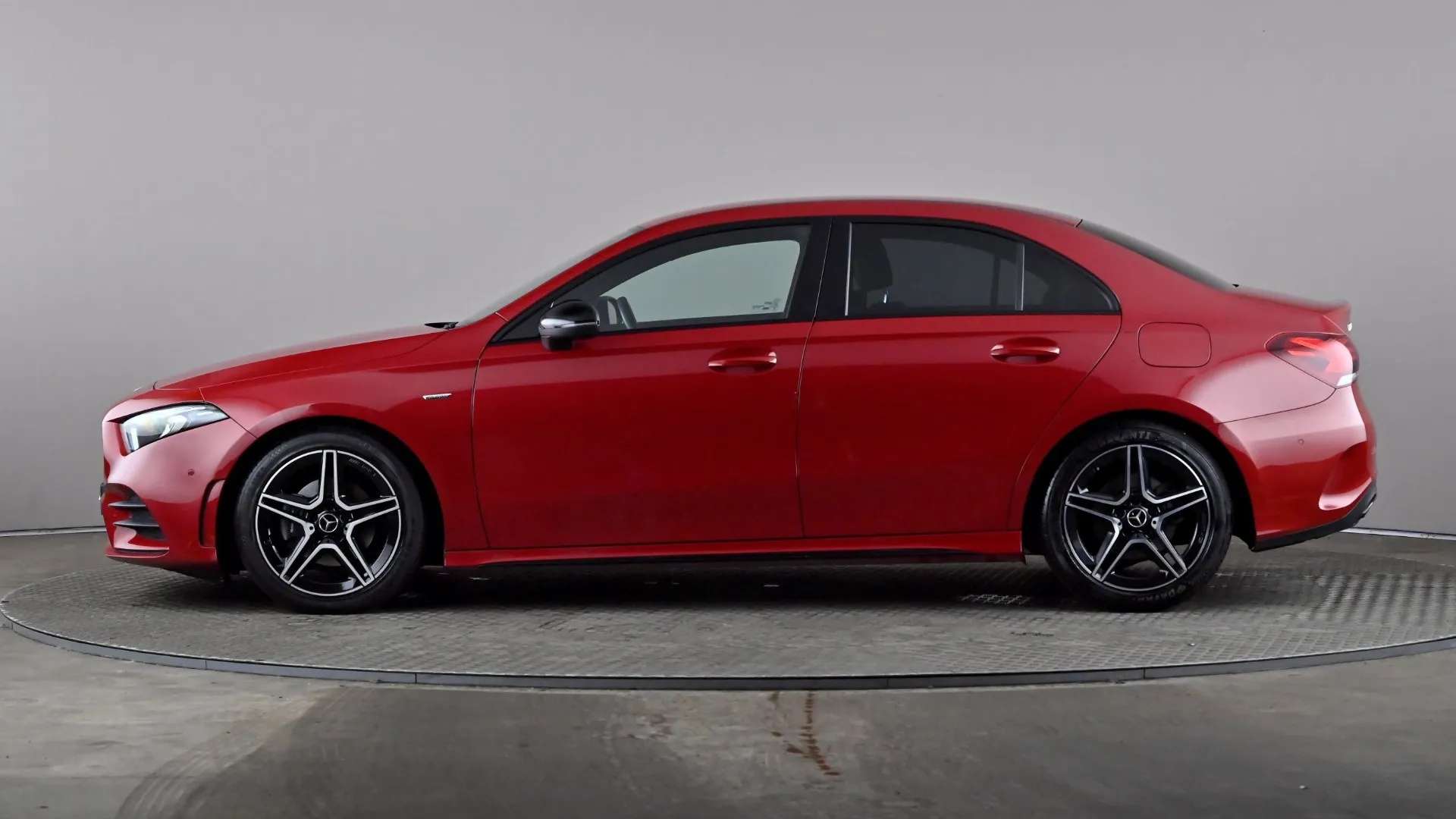 A 2022 MERCEDES-BENZ A CLASS A200 AMG Line Executive Edition Auto A 2022 MERCEDES-BENZ A CLASS A200 AMG Line Executive Edition Auto