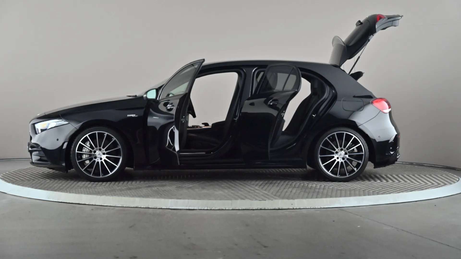 2022 MERCEDES-BENZ A CLASS 2022 MERCEDES-BENZ A CLASS