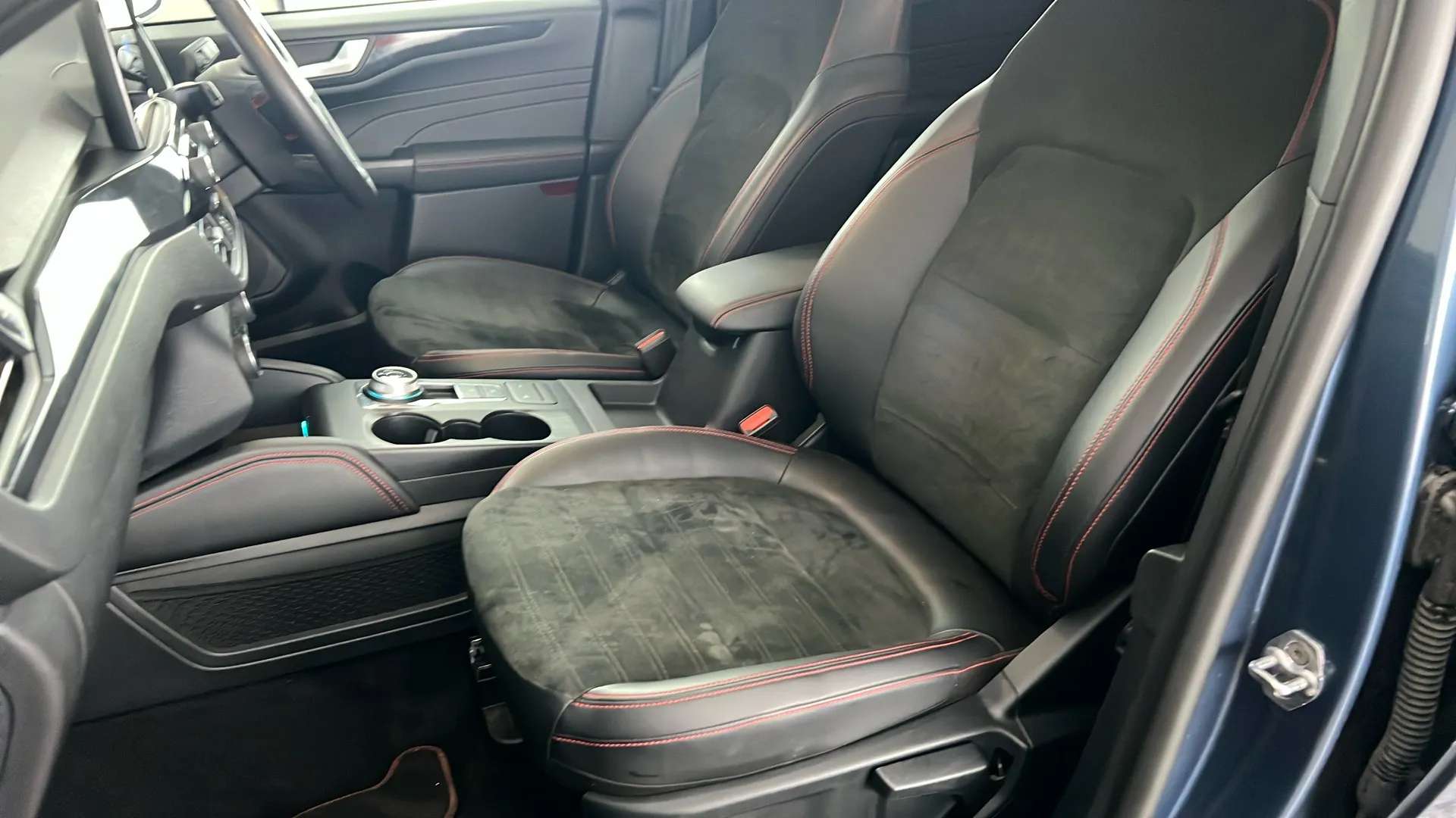 2023 FORD KUGA 2023 FORD KUGA