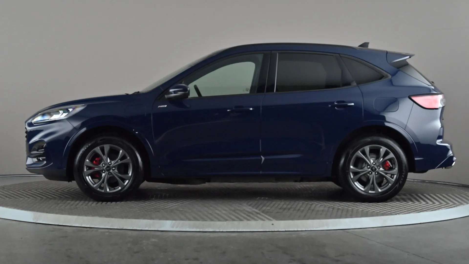 A 2022 FORD KUGA 2.5 FHEV ST-Line Edition CVT A 2022 FORD KUGA 2.5 FHEV ST-Line Edition CVT