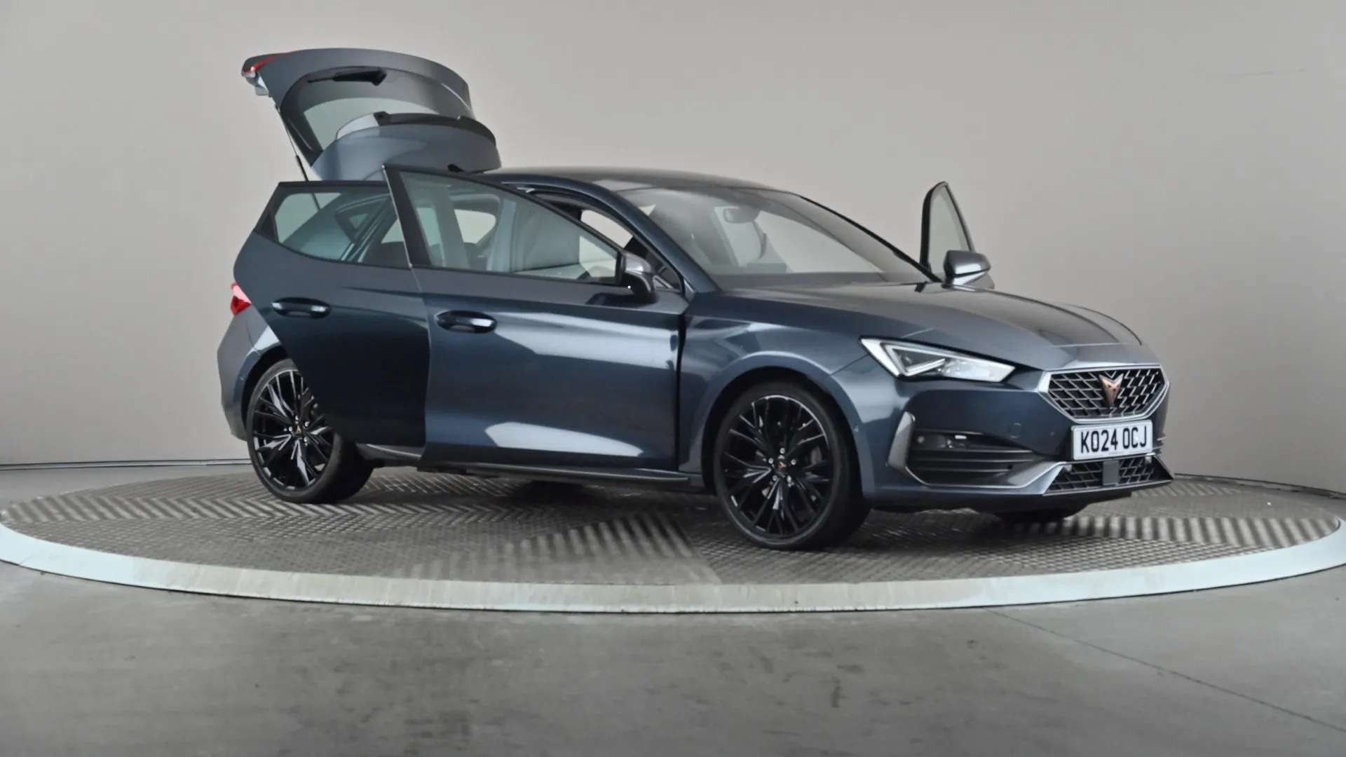 2024 CUPRA LEON 2024 CUPRA LEON