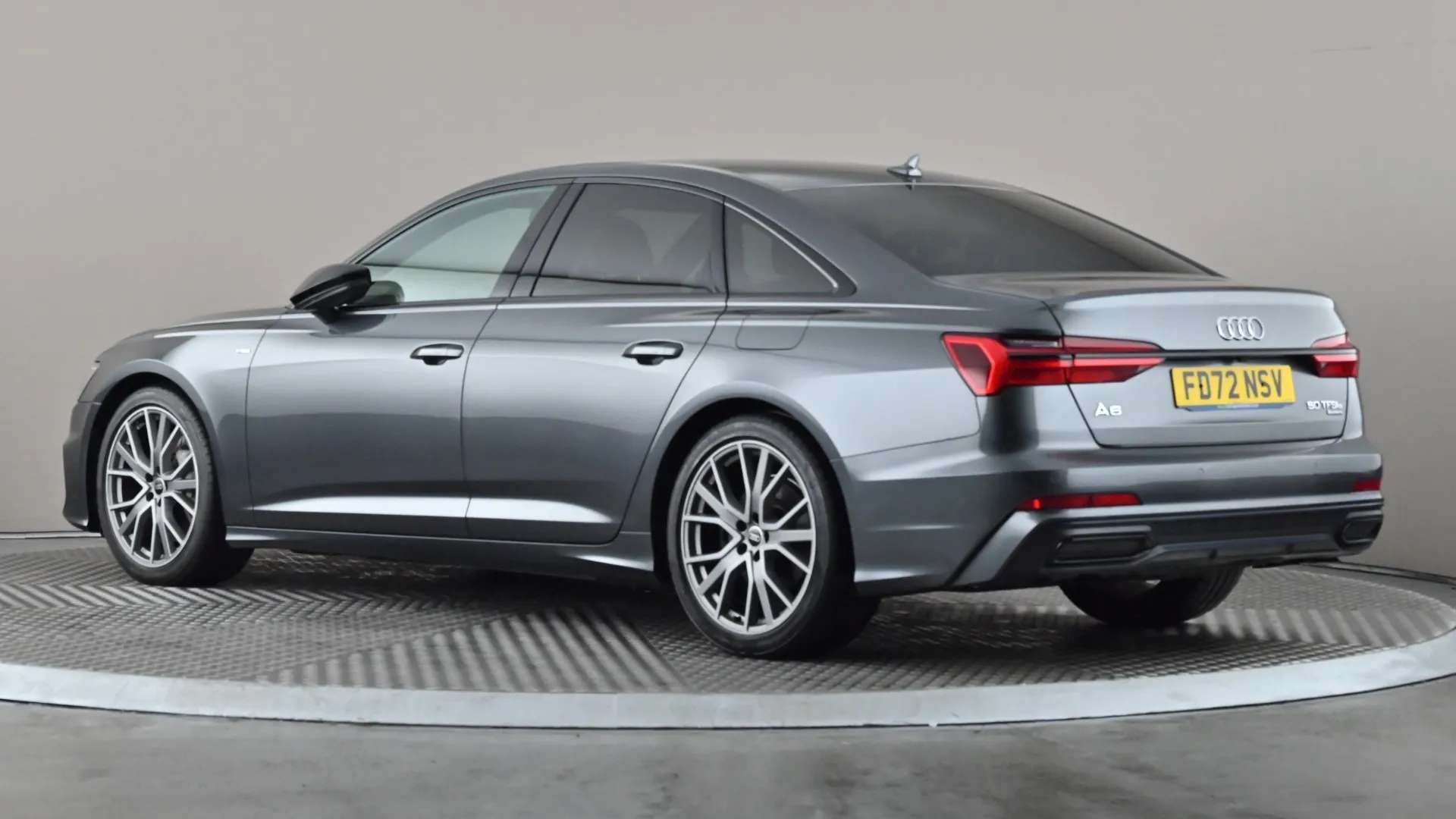 A 2022 AUDI A6 50 TFSI e 17.9kWh Quattro Black Edition S Tron A 2022 AUDI A6 50 TFSI e 17.9kWh Quattro Black Edition S Tron