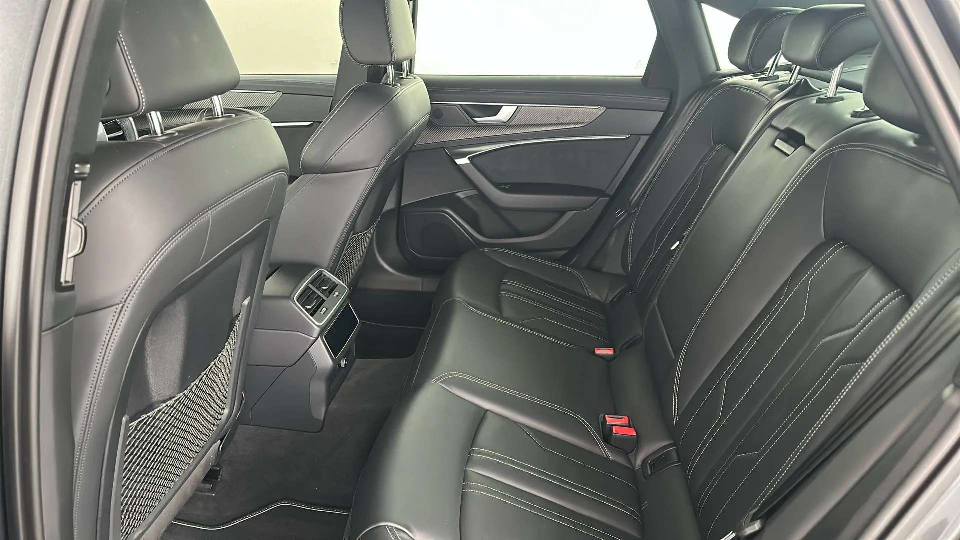 2022 AUDI A6 2022 AUDI A6