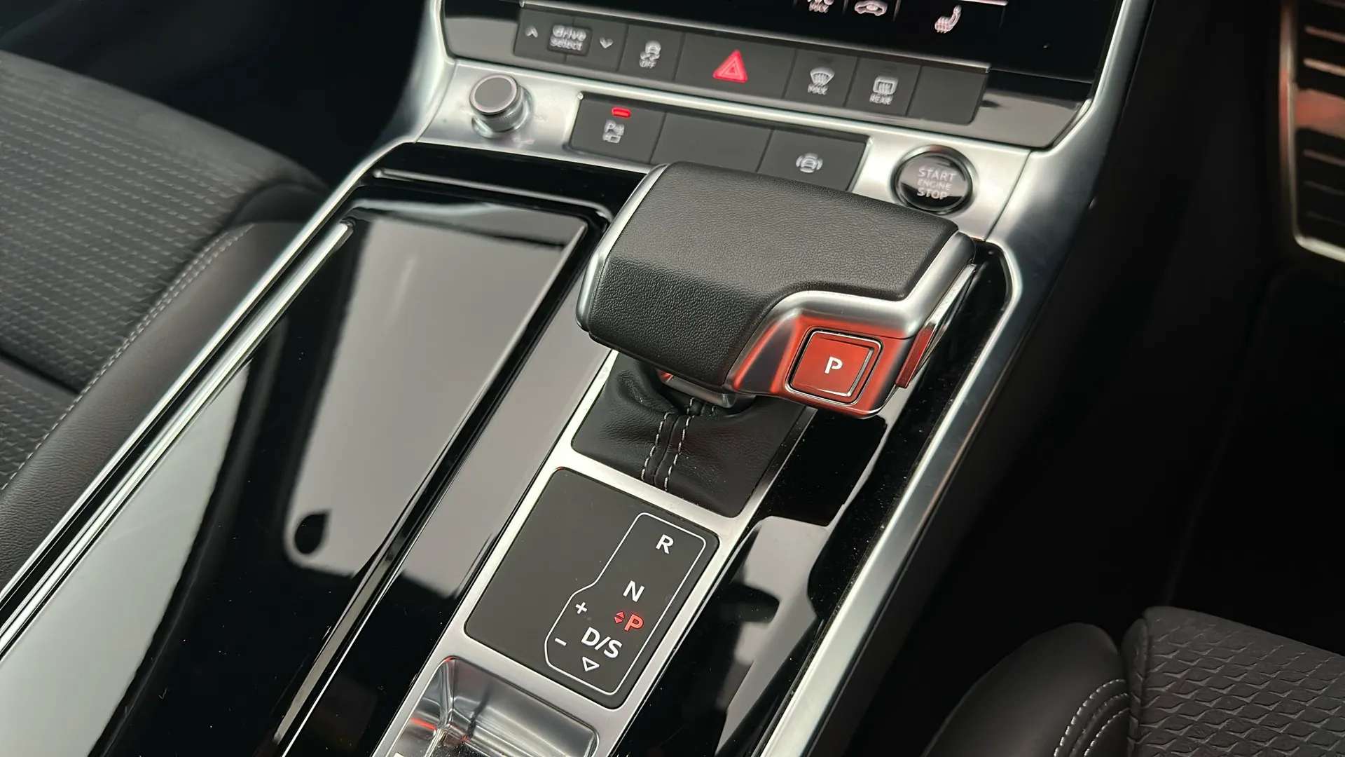 2023 AUDI A6 2023 AUDI A6