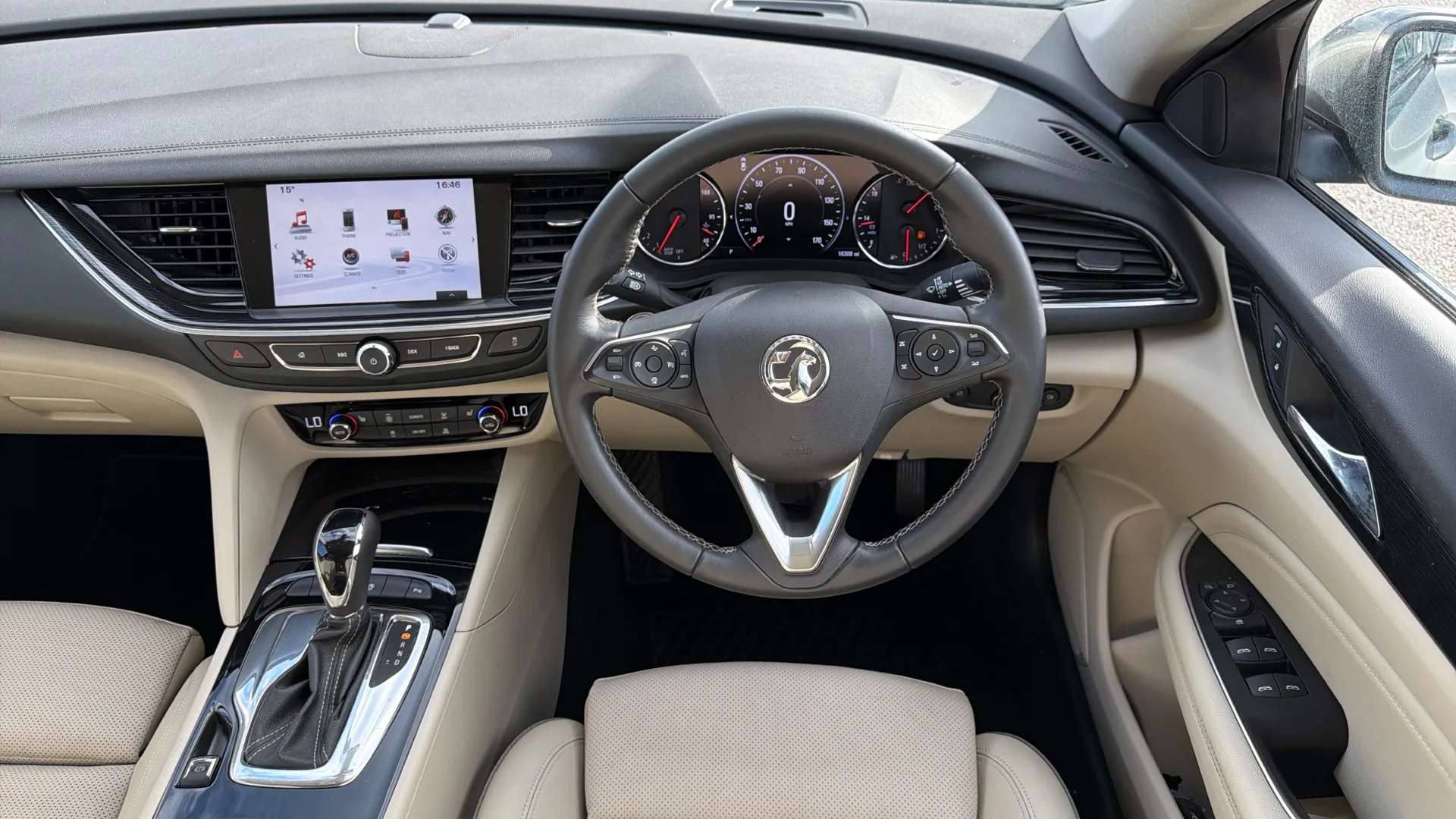 2018 VAUXHALL INSIGNIA GRAND SPORT 2018 VAUXHALL INSIGNIA GRAND SPORT