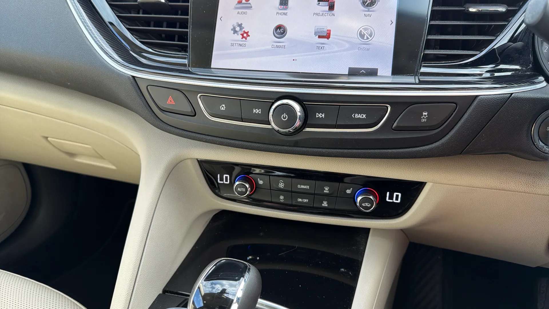 2018 VAUXHALL INSIGNIA GRAND SPORT 2018 VAUXHALL INSIGNIA GRAND SPORT