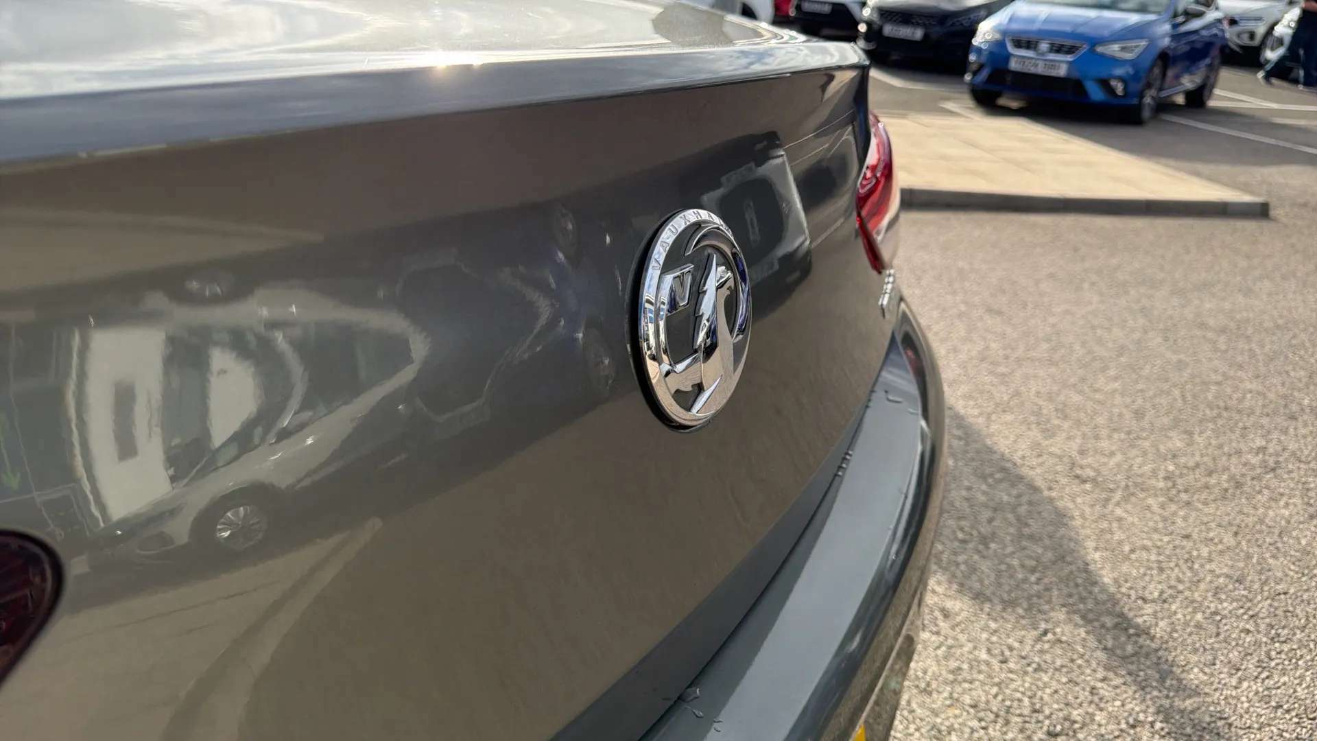 2018 VAUXHALL INSIGNIA GRAND SPORT 2018 VAUXHALL INSIGNIA GRAND SPORT