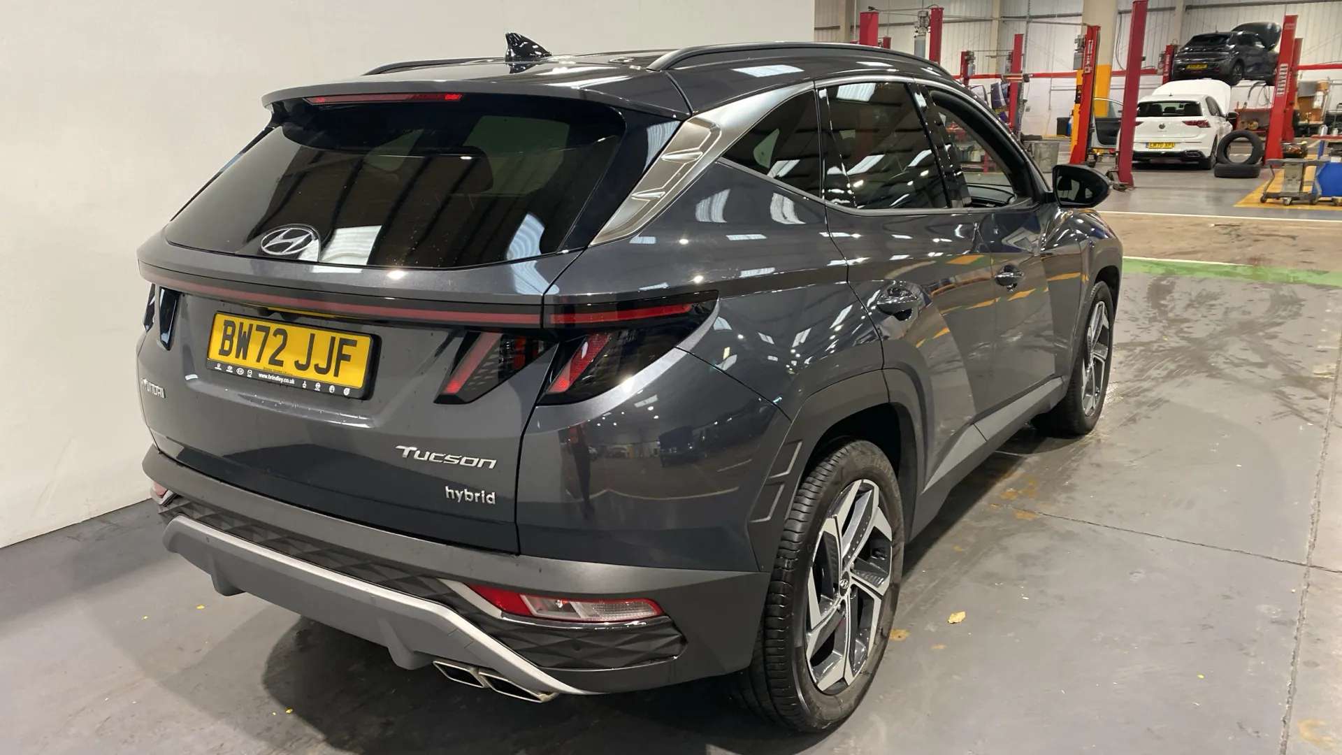 A 2023 HYUNDAI TUCSON 1.6 TGDi Hybrid 230 Premium 2WD Auto A 2023 HYUNDAI TUCSON 1.6 TGDi Hybrid 230 Premium 2WD Auto