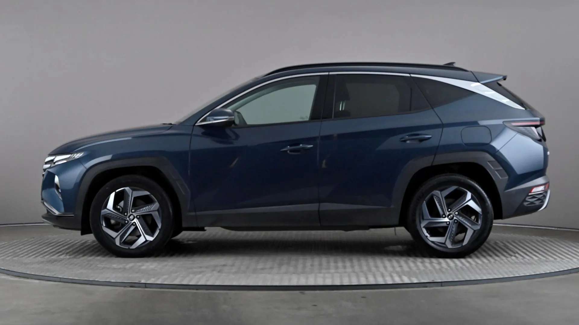 A 2022 HYUNDAI TUCSON 1.6 TGDi Hybrid 230 Premium 2WD Auto A 2022 HYUNDAI TUCSON 1.6 TGDi Hybrid 230 Premium 2WD Auto