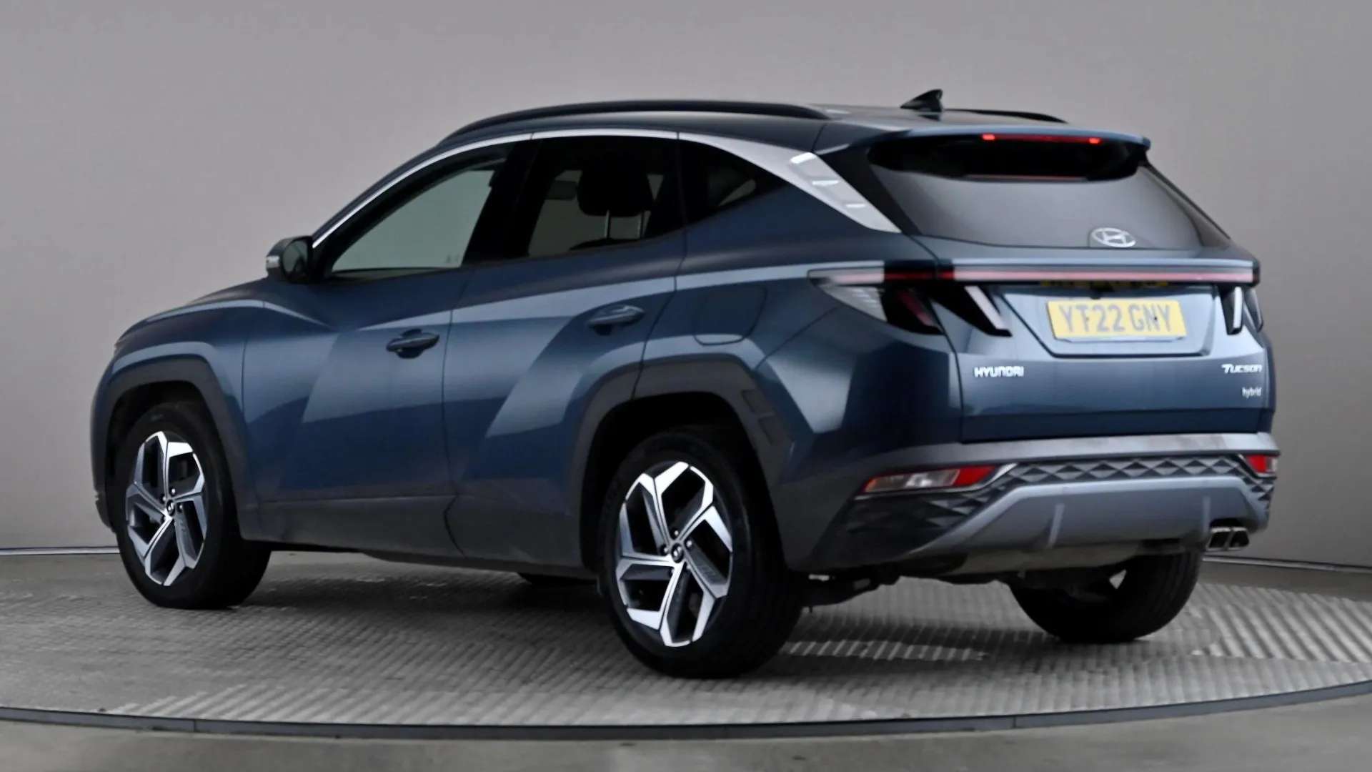 A 2022 HYUNDAI TUCSON 1.6 TGDi Hybrid 230 Premium 2WD Auto A 2022 HYUNDAI TUCSON 1.6 TGDi Hybrid 230 Premium 2WD Auto
