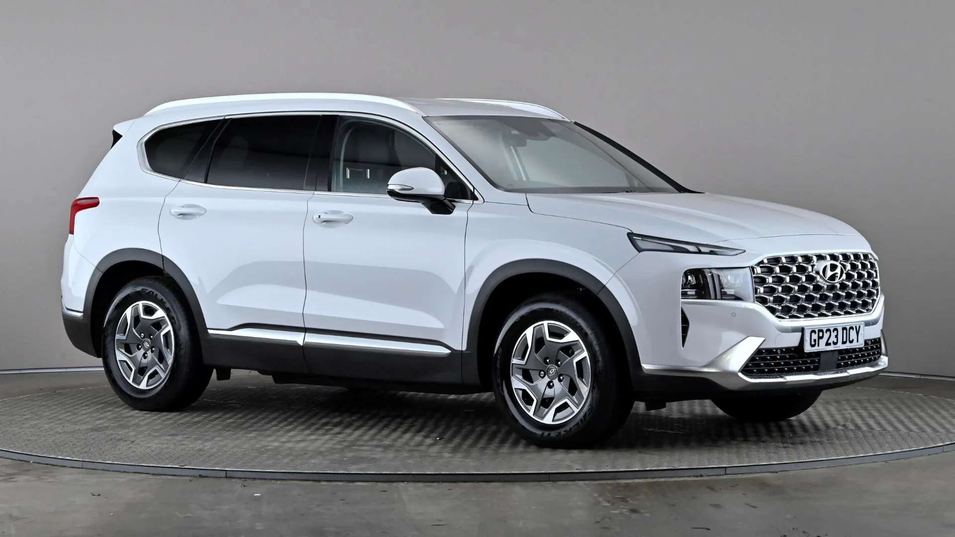 A 2023 HYUNDAI SANTA FE 1.6 TGDi Hybrid Premium 4WD Auto A 2023 HYUNDAI SANTA FE 1.6 TGDi Hybrid Premium 4WD Auto