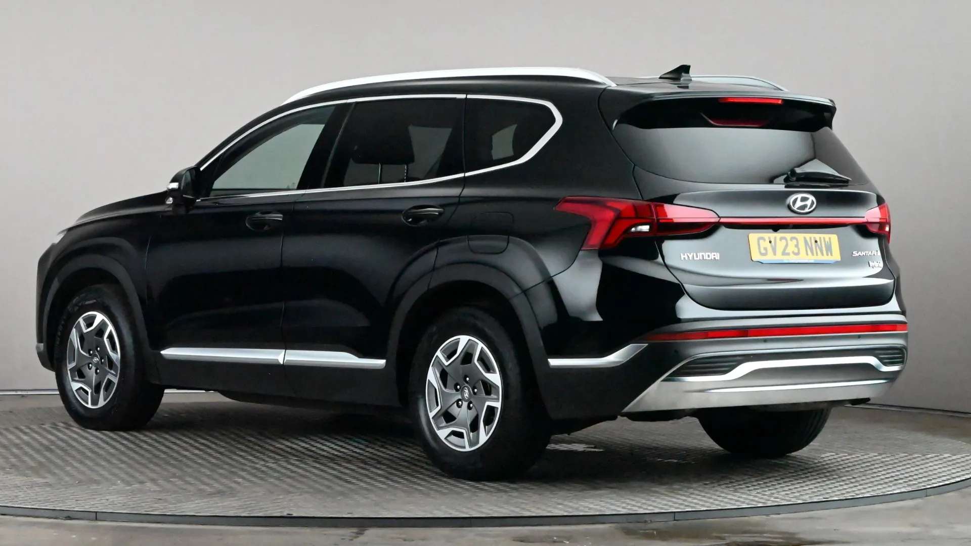 A 2023 HYUNDAI SANTA FE 1.6 TGDi Hybrid Premium 4WD Auto A 2023 HYUNDAI SANTA FE 1.6 TGDi Hybrid Premium 4WD Auto
