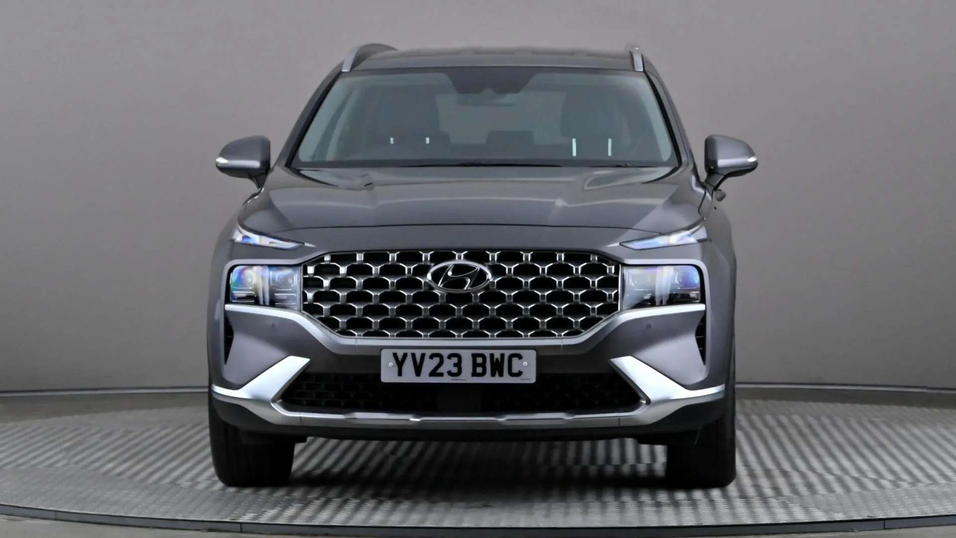 A 2023 HYUNDAI SANTA FE 1.6 TGDi Plug-in Hybrid Premium 4WD Auto A 2023 HYUNDAI SANTA FE 1.6 TGDi Plug-in Hybrid Premium 4WD Auto