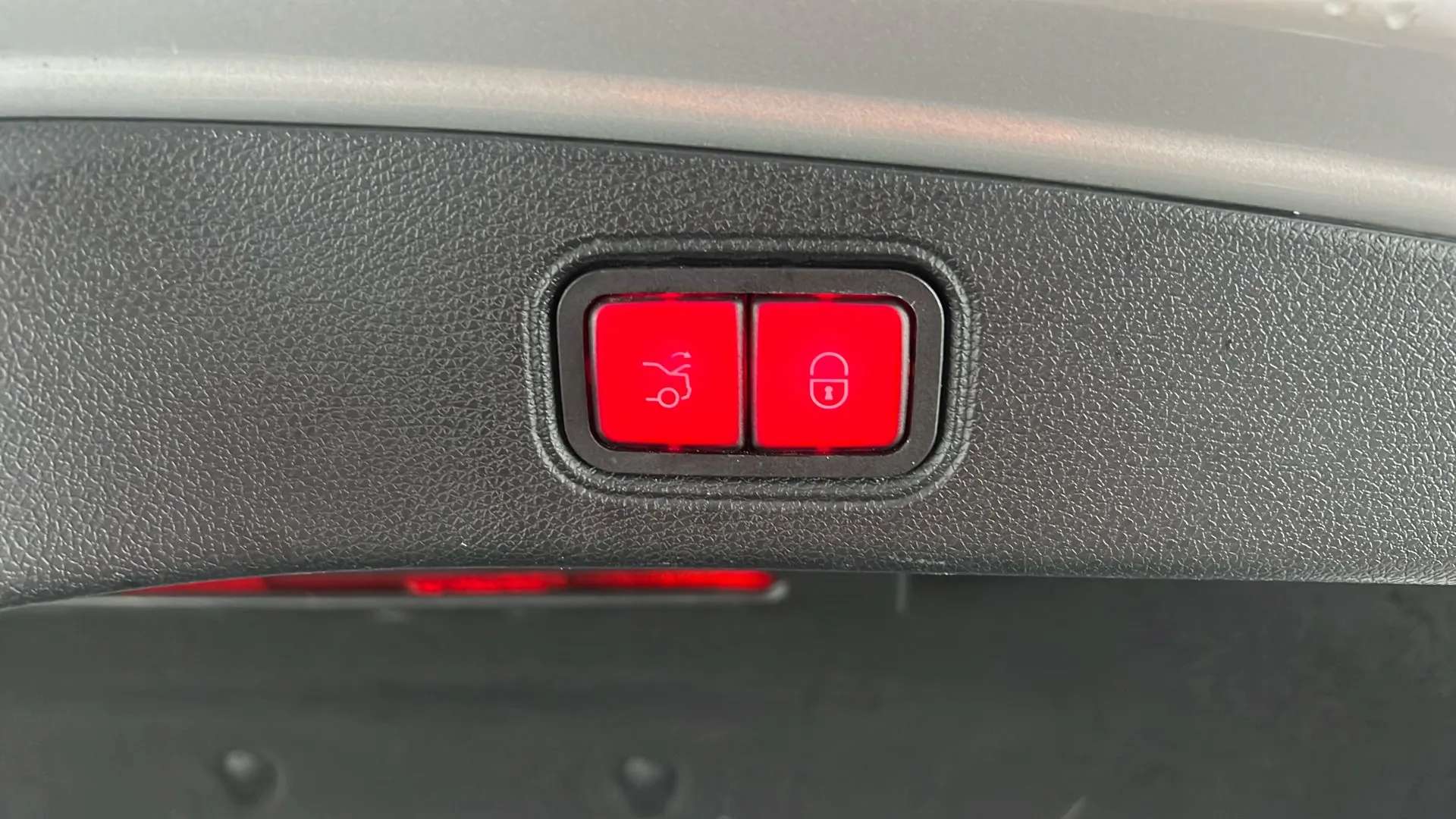 2018 MERCEDES-BENZ E CLASS 2018 MERCEDES-BENZ E CLASS