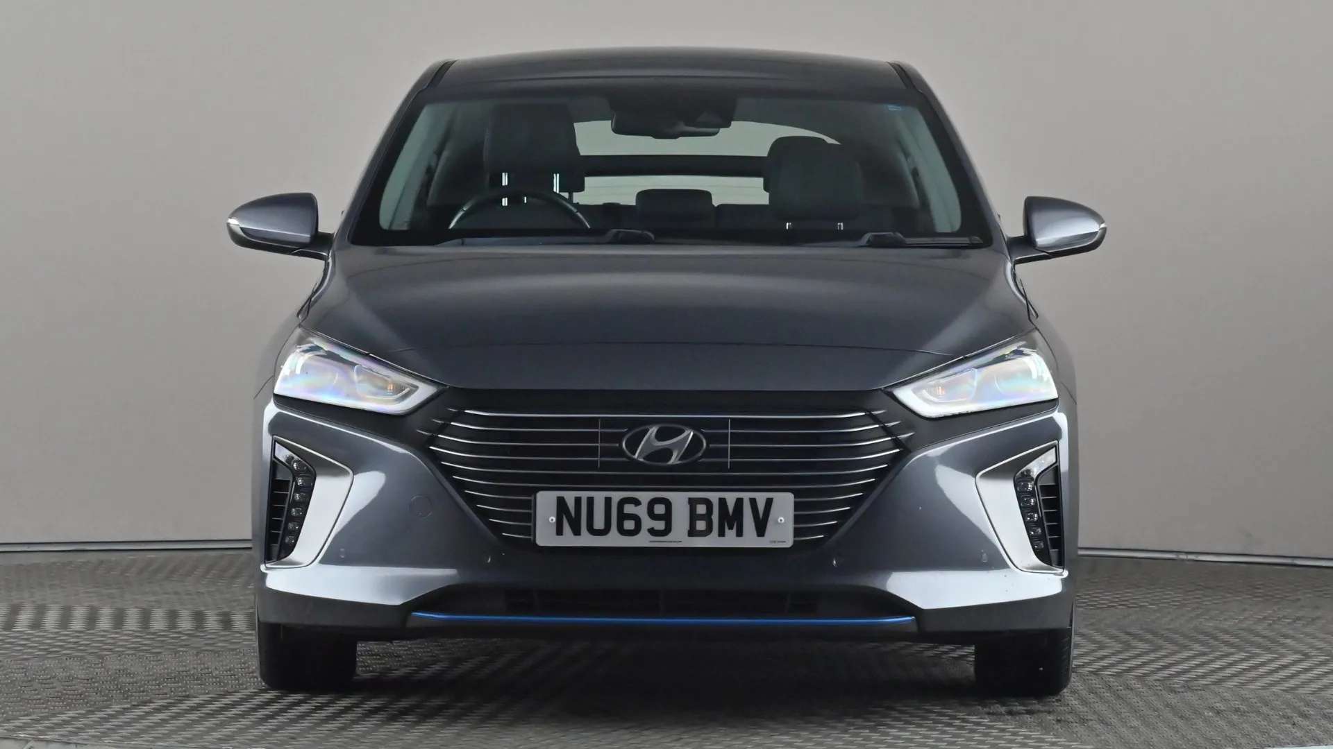 A 2019 HYUNDAI IONIQ 1.6 GDi Hybrid Premium SE DCT A 2019 HYUNDAI IONIQ 1.6 GDi Hybrid Premium SE DCT