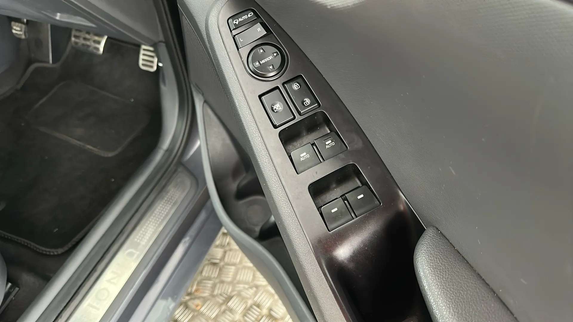 2019 HYUNDAI IONIQ 2019 HYUNDAI IONIQ
