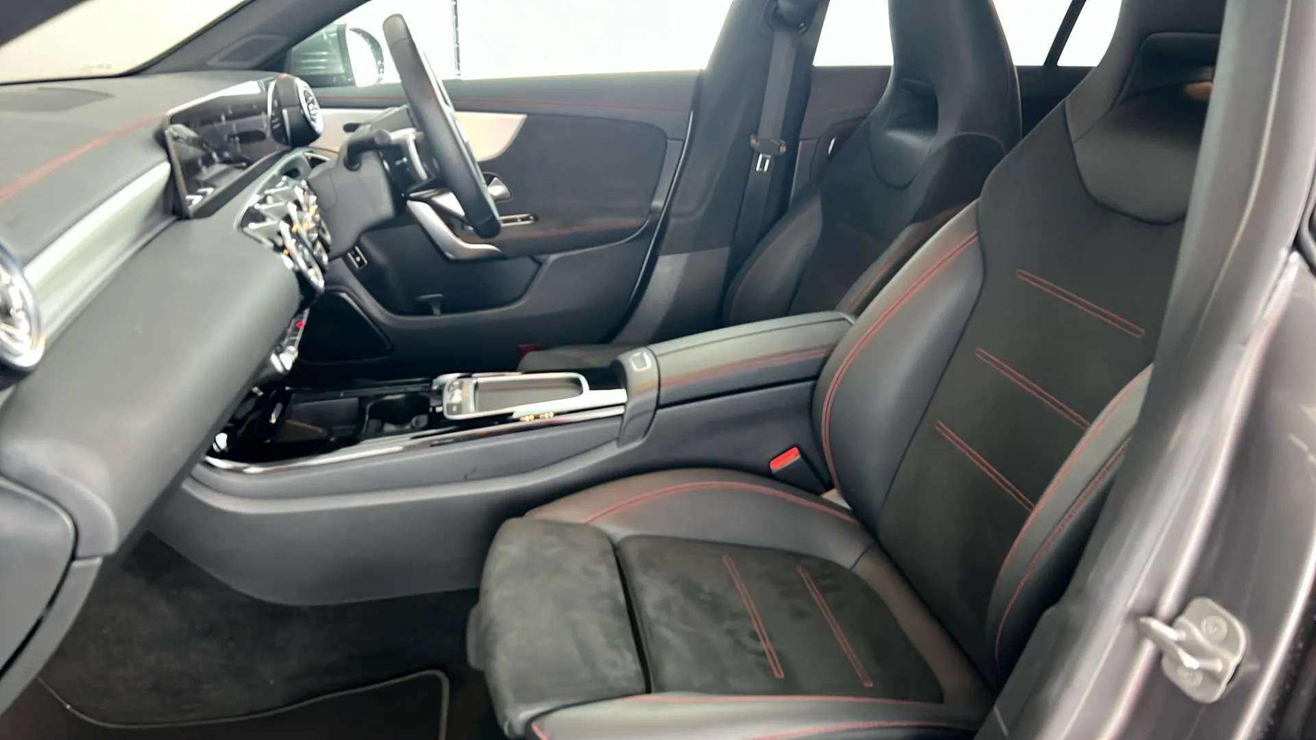 2025 MERCEDES-BENZ CLA CLASS 2025 MERCEDES-BENZ CLA CLASS