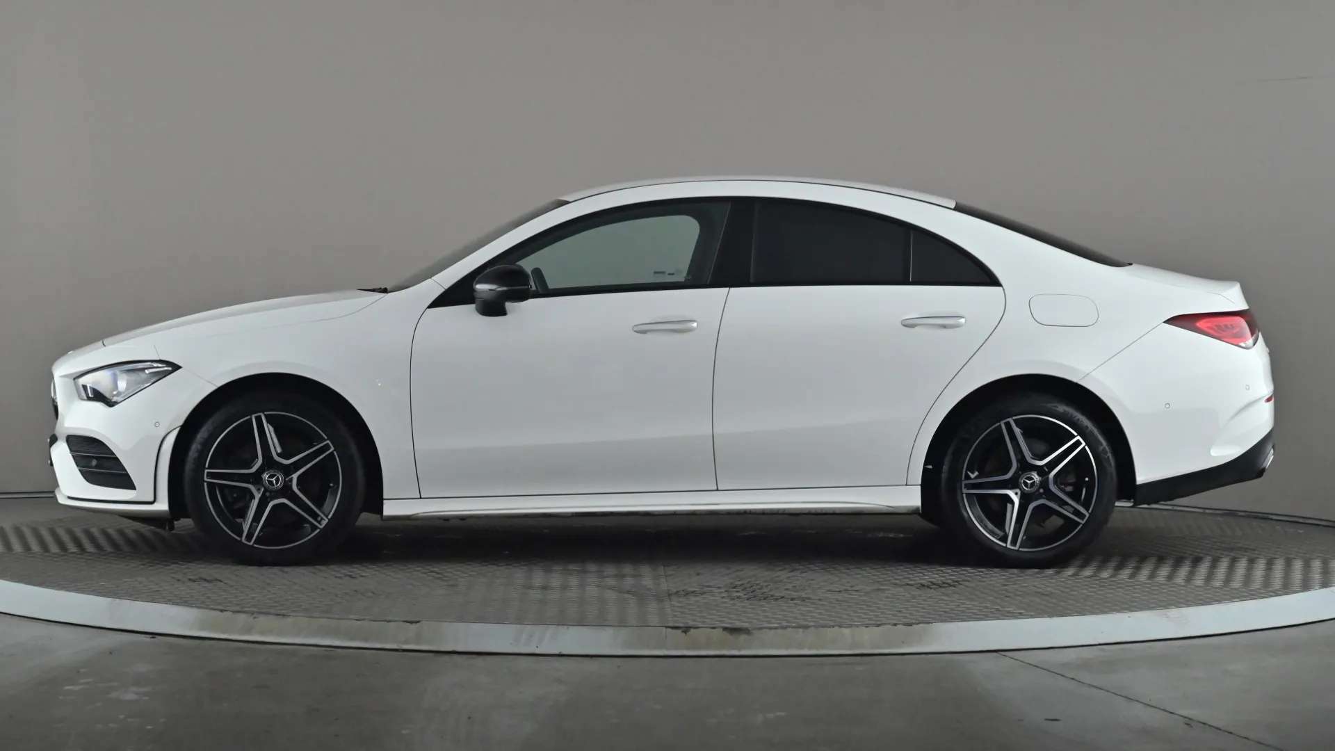 A 2022 MERCEDES-BENZ CLA CLASS CLA 250e AMG Line Premium Tip Auto A 2022 MERCEDES-BENZ CLA CLASS CLA 250e AMG Line Premium Tip Auto