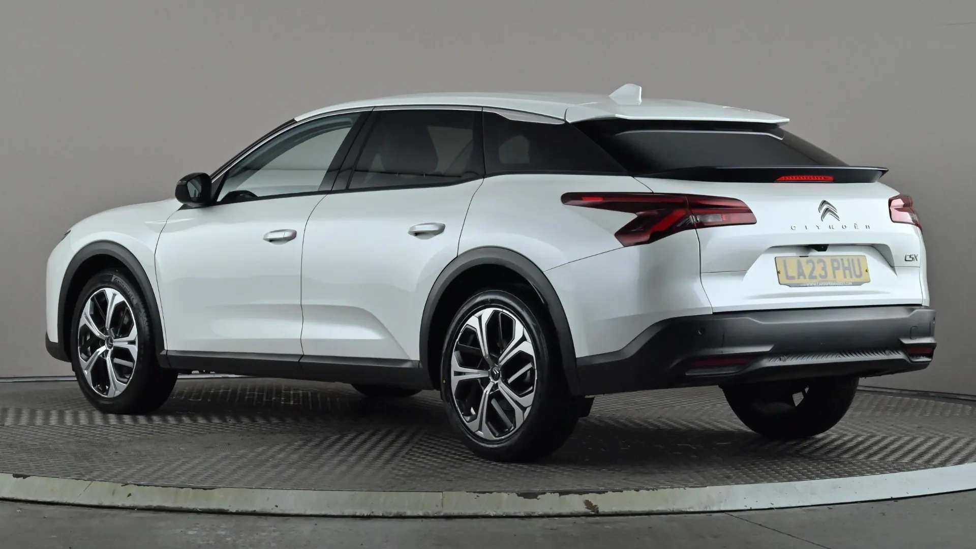 2023 CITROEN C5 X 2023 CITROEN C5 X