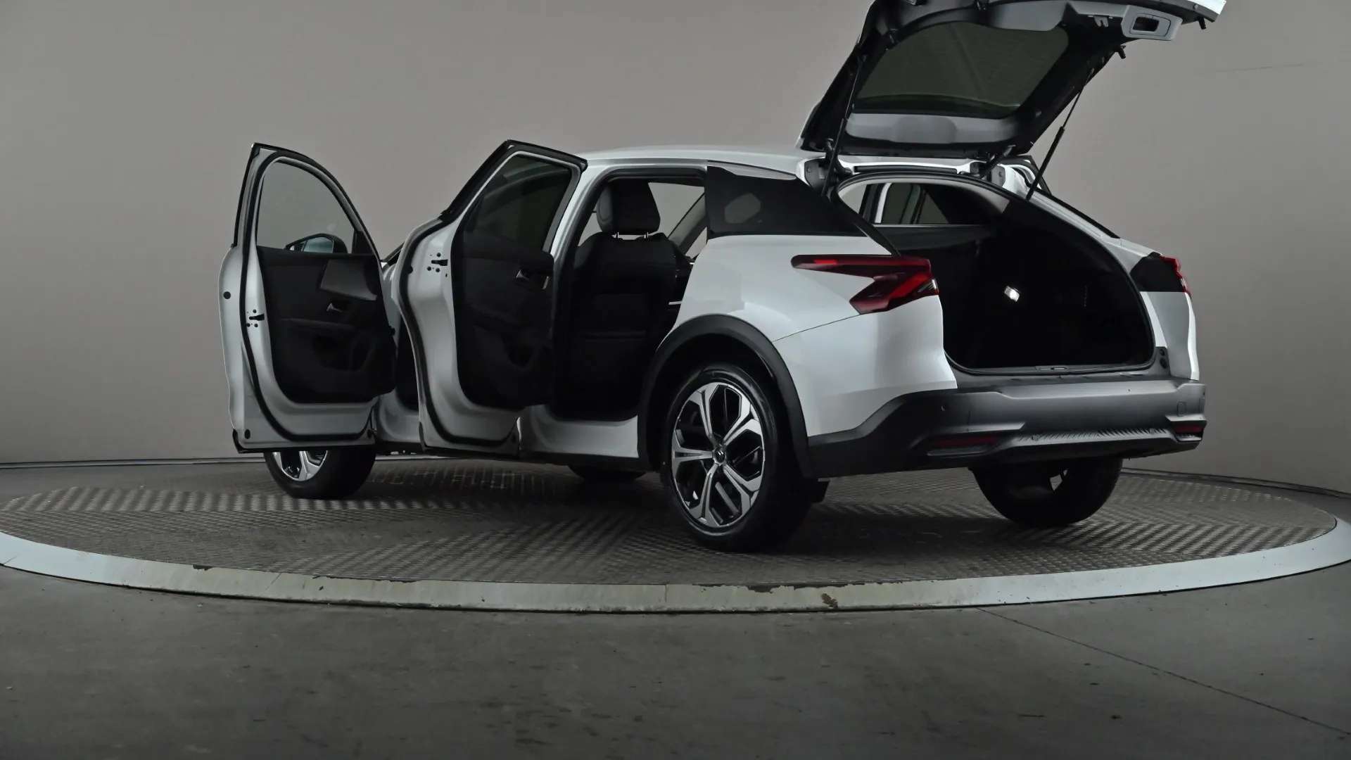 2023 CITROEN C5 X 2023 CITROEN C5 X