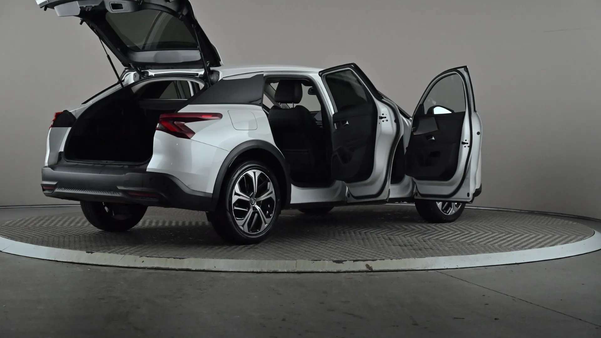 2023 CITROEN C5 X 2023 CITROEN C5 X