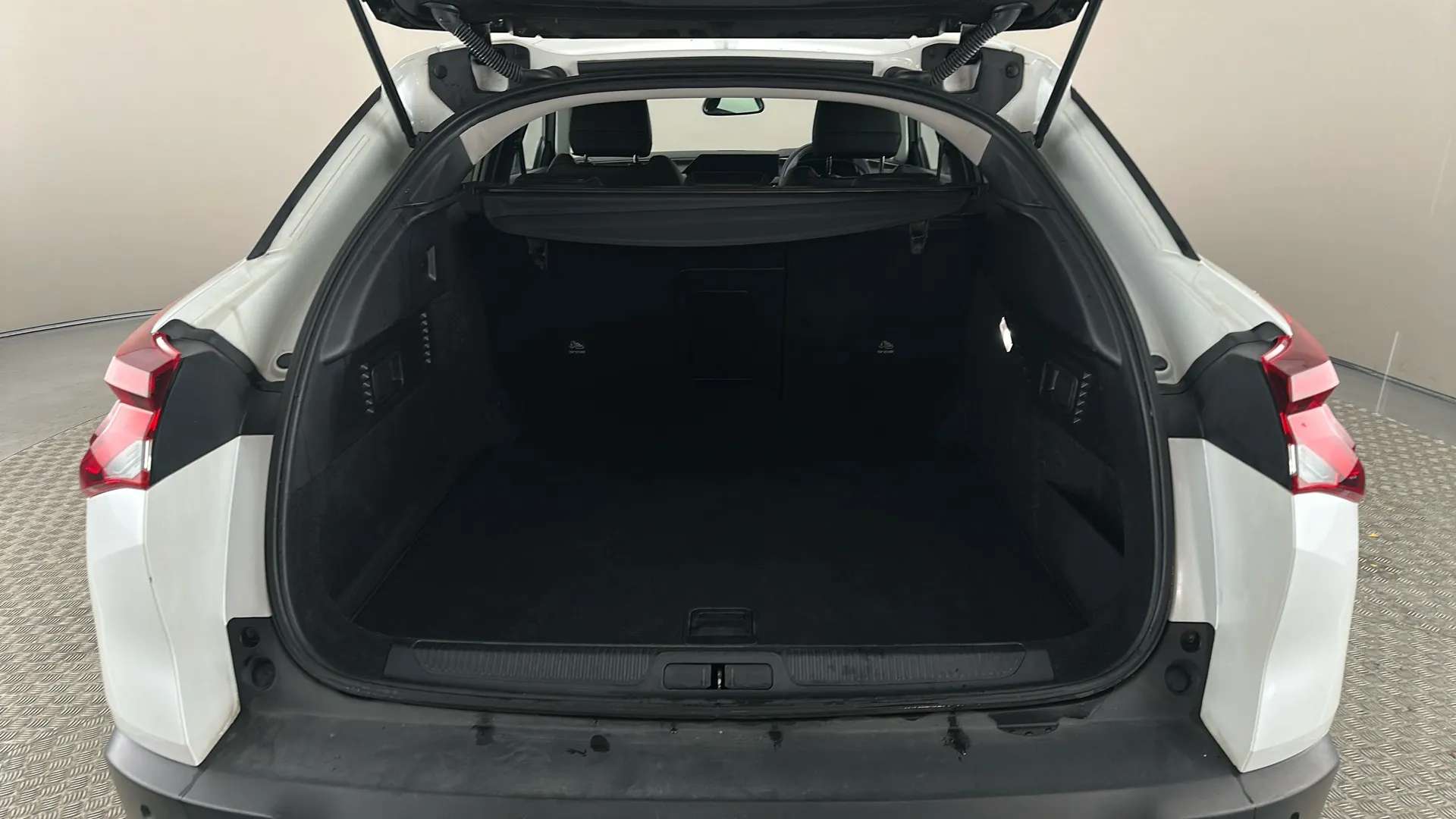 2023 CITROEN C5 X 2023 CITROEN C5 X