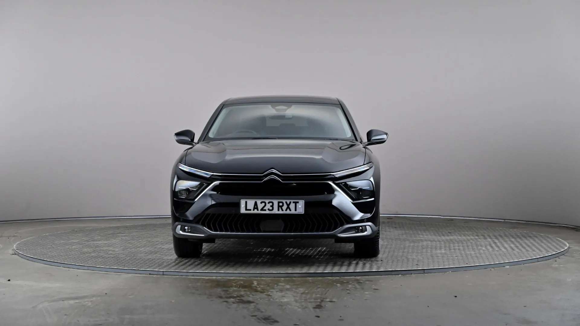 A 2023 CITROEN C5 X 1.2 PureTech 130 Sense Plus EAT8 A 2023 CITROEN C5 X 1.2 PureTech 130 Sense Plus EAT8