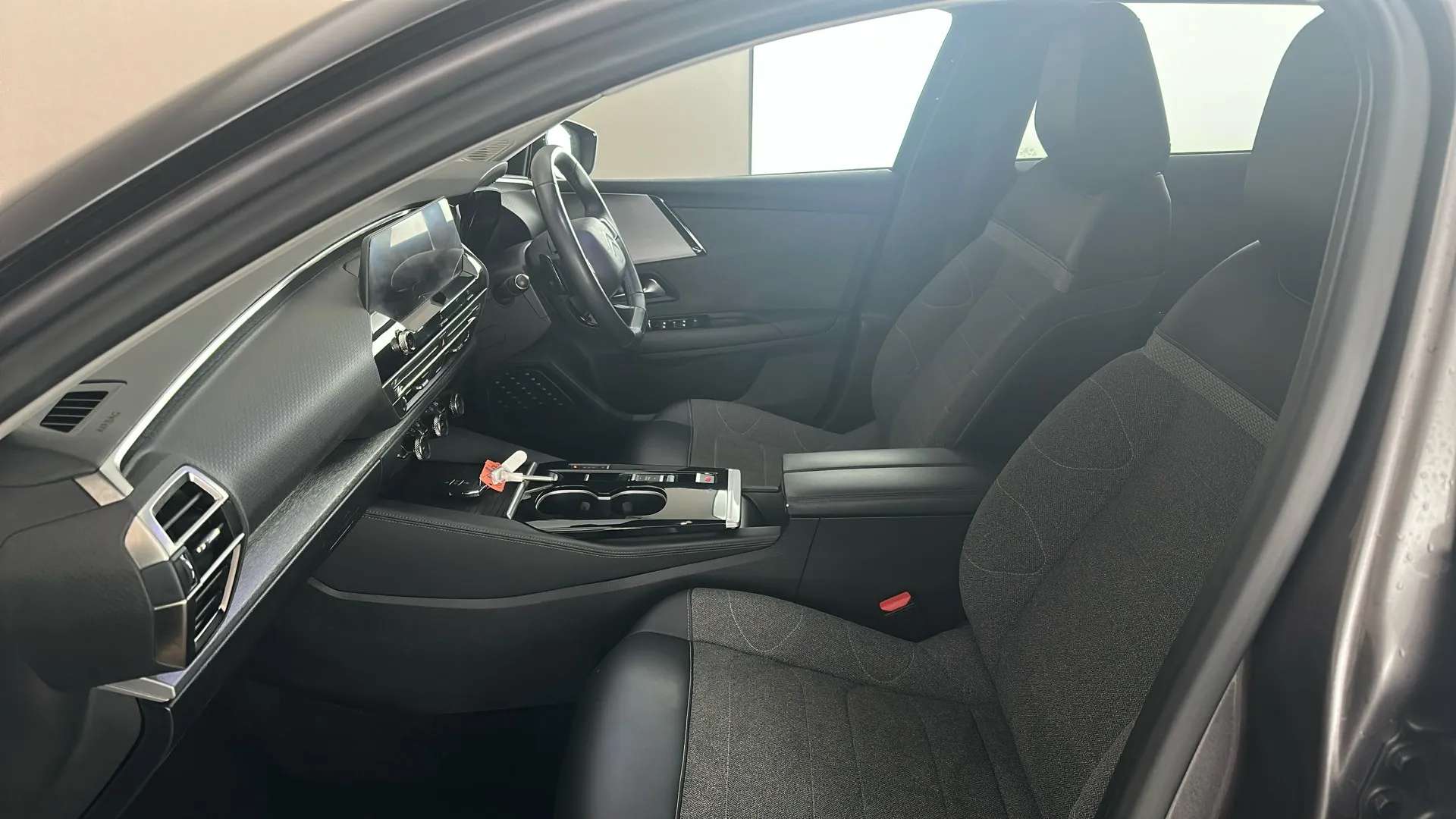 2023 CITROEN C5 X 2023 CITROEN C5 X