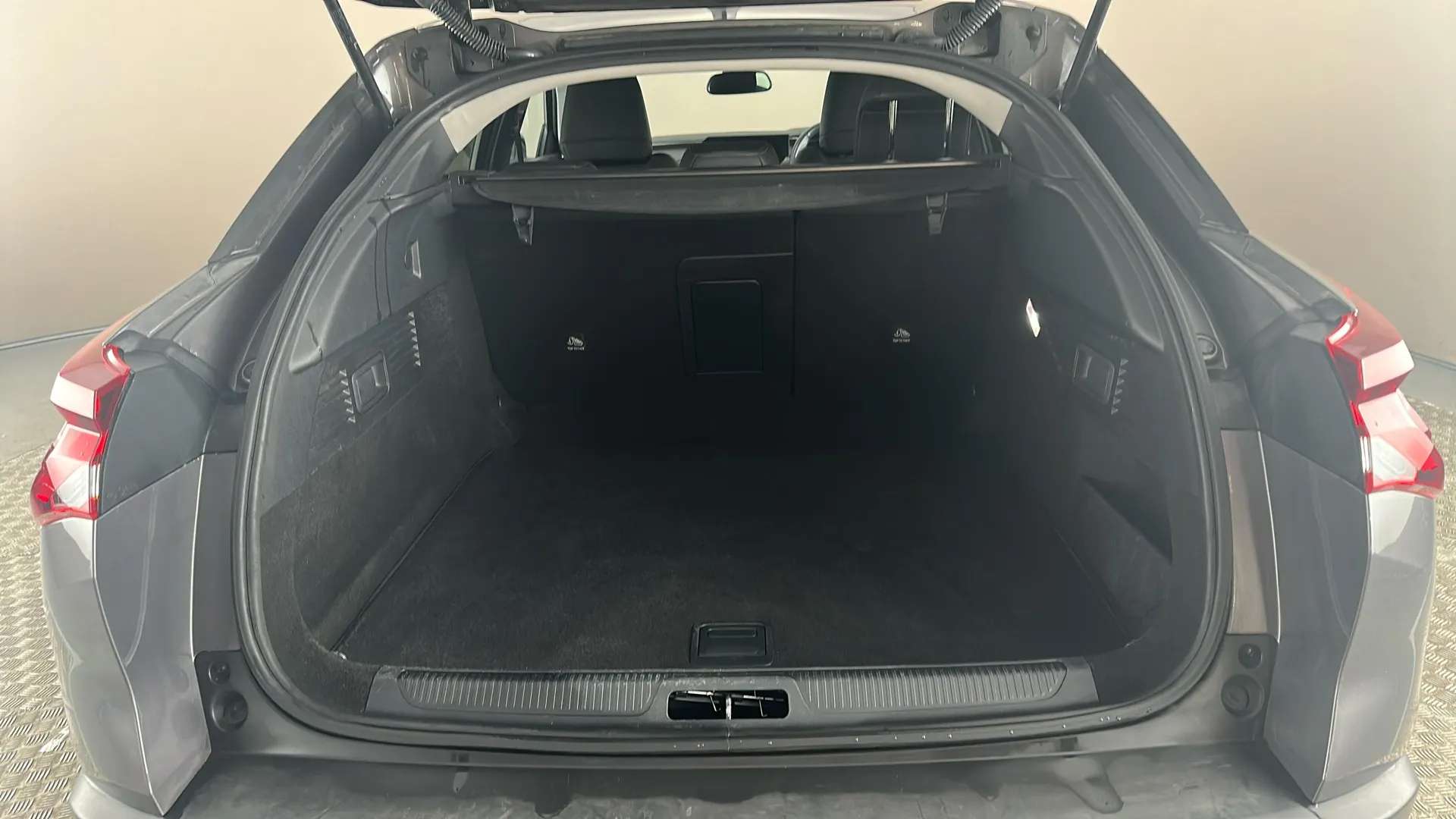 2023 CITROEN C5 X 2023 CITROEN C5 X