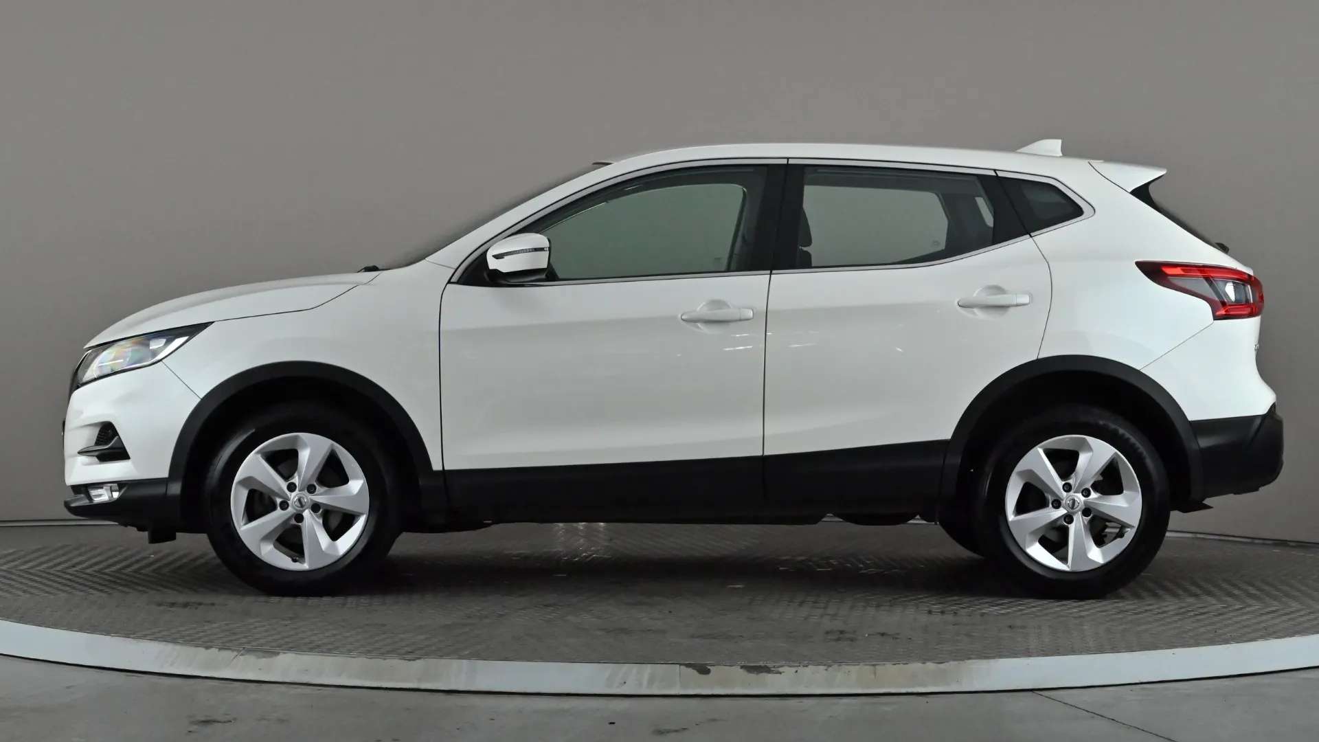 A 2019 NISSAN QASHQAI 1.3 DiG-T Acenta Premium A 2019 NISSAN QASHQAI 1.3 DiG-T Acenta Premium