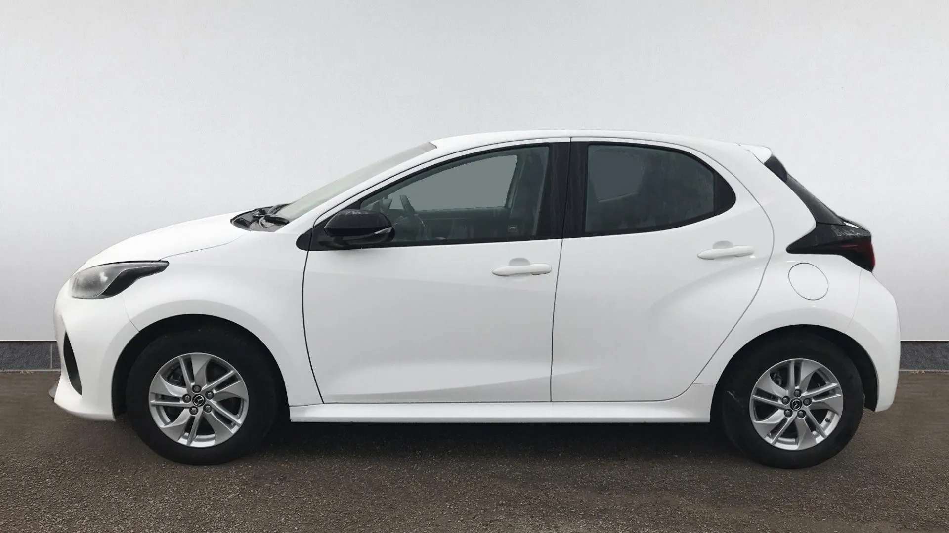 A 2024 MAZDA 2 HYBRID 1.5i Hybrid Centre Line CVT A 2024 MAZDA 2 HYBRID 1.5i Hybrid Centre Line CVT