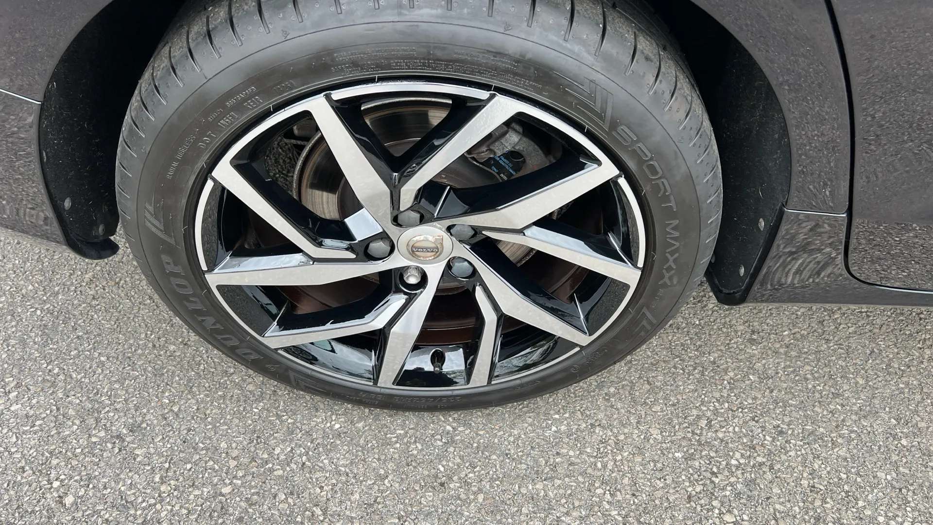 2019 VOLVO V60 2019 VOLVO V60
