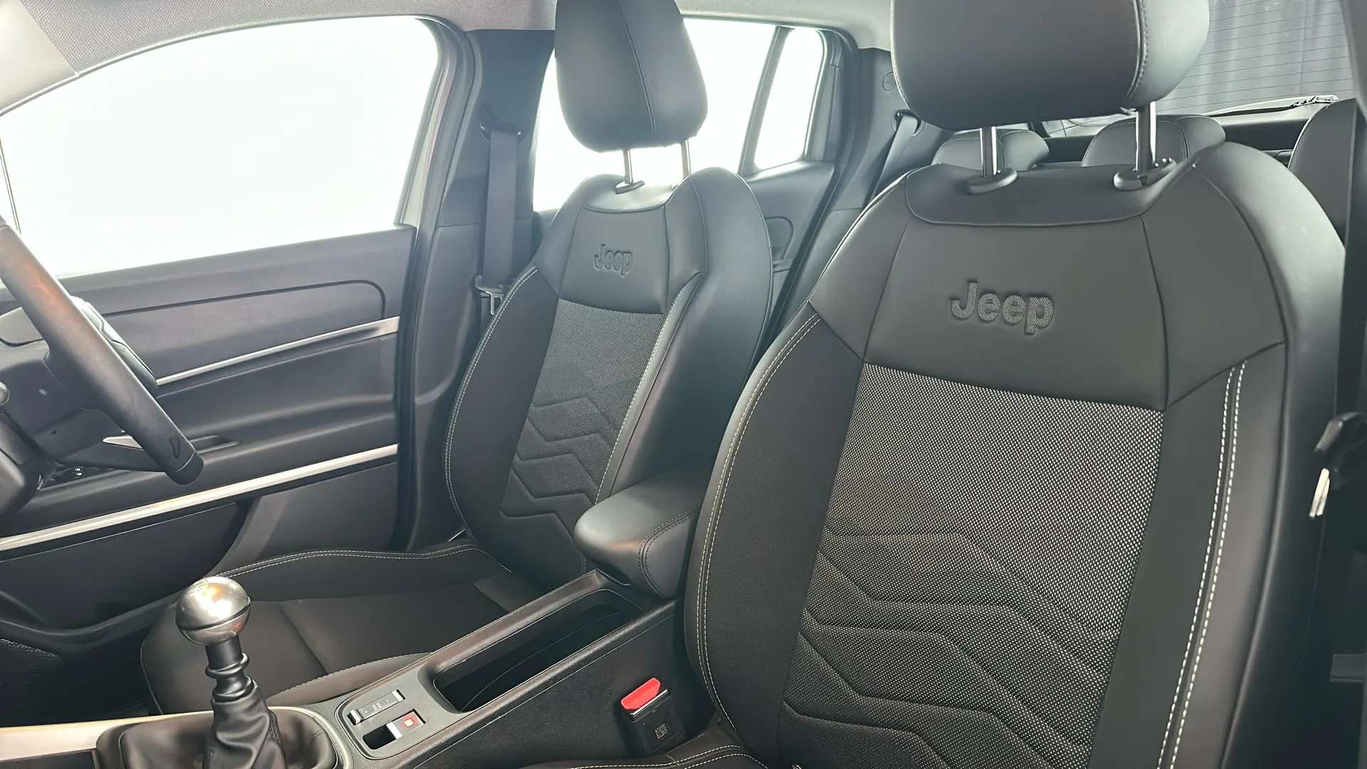 2024 JEEP AVENGER 2024 JEEP AVENGER