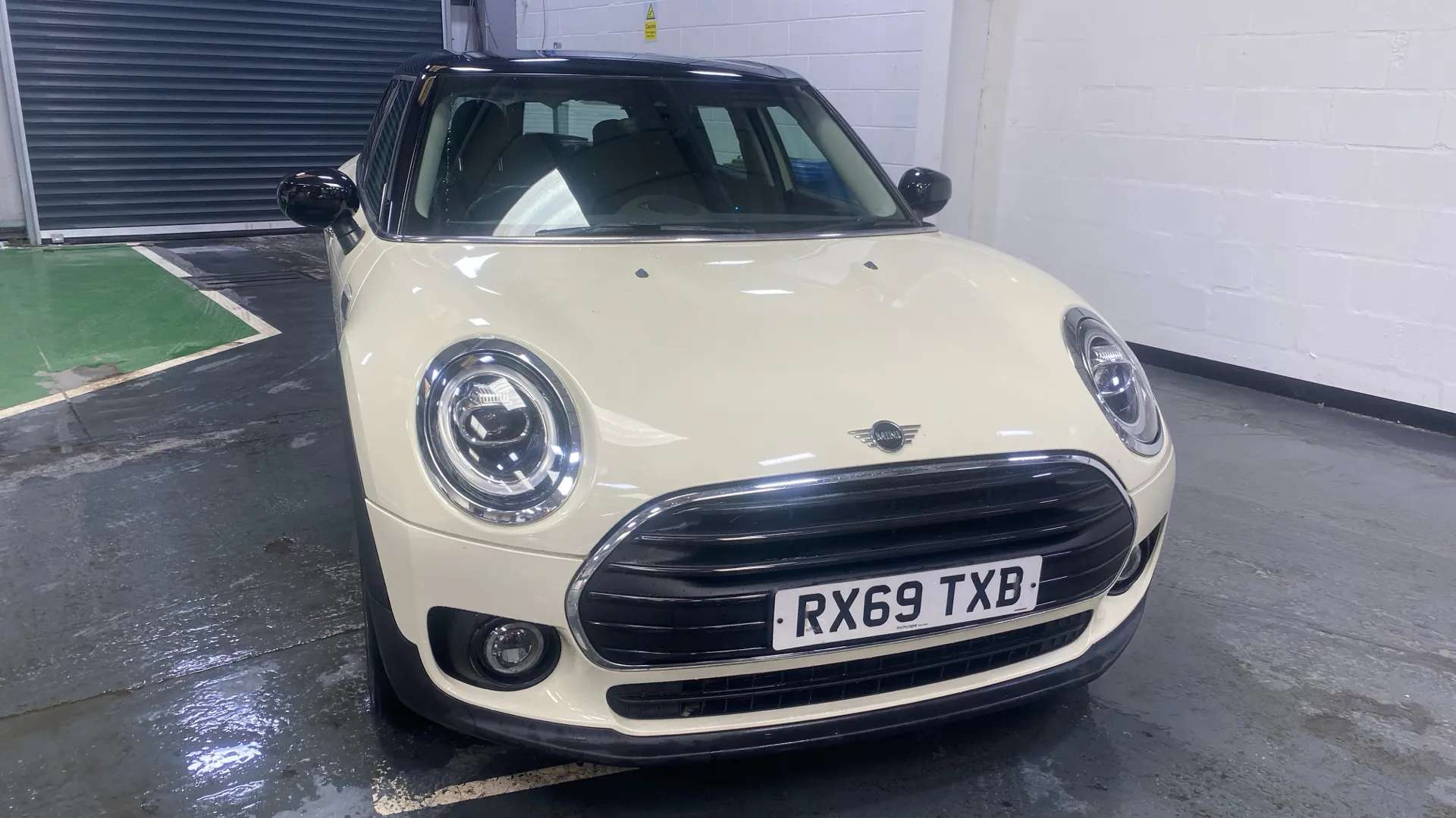 A 2020 MINI CLUBMAN 1.5 Cooper Classic 6dr A 2020 MINI CLUBMAN 1.5 Cooper Classic 6dr