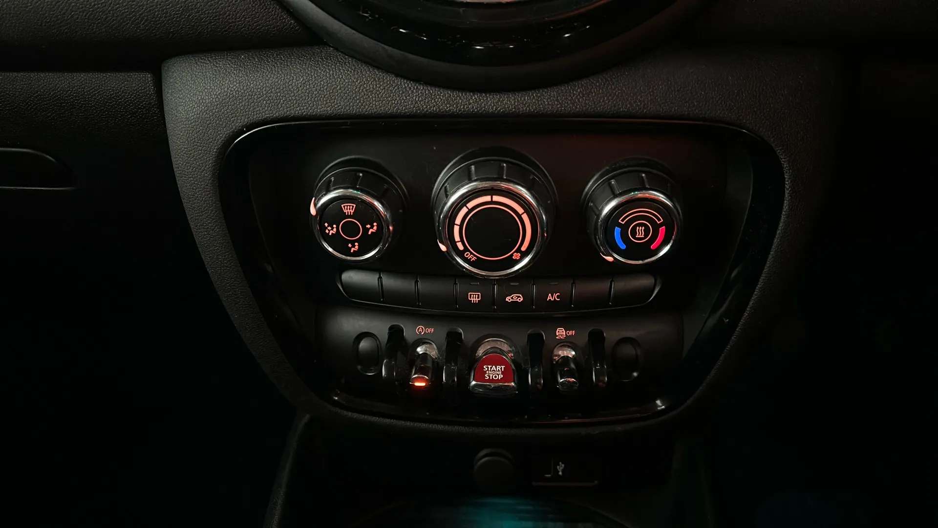 2020 MINI CLUBMAN 2020 MINI CLUBMAN