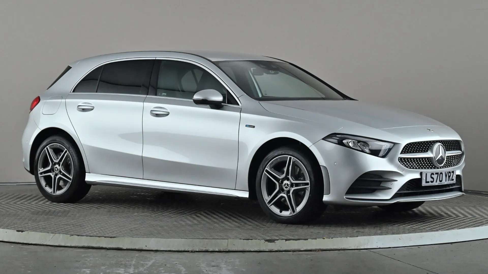 A 2020 MERCEDES-BENZ A CLASS A250e AMG Line Premium Auto A 2020 MERCEDES-BENZ A CLASS A250e AMG Line Premium Auto