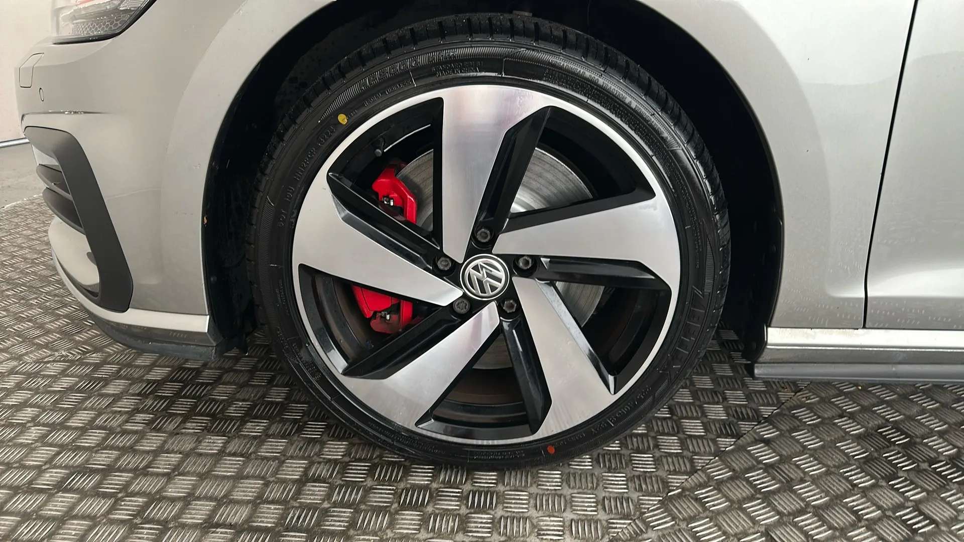 2020 VOLKSWAGEN GOLF 2020 VOLKSWAGEN GOLF