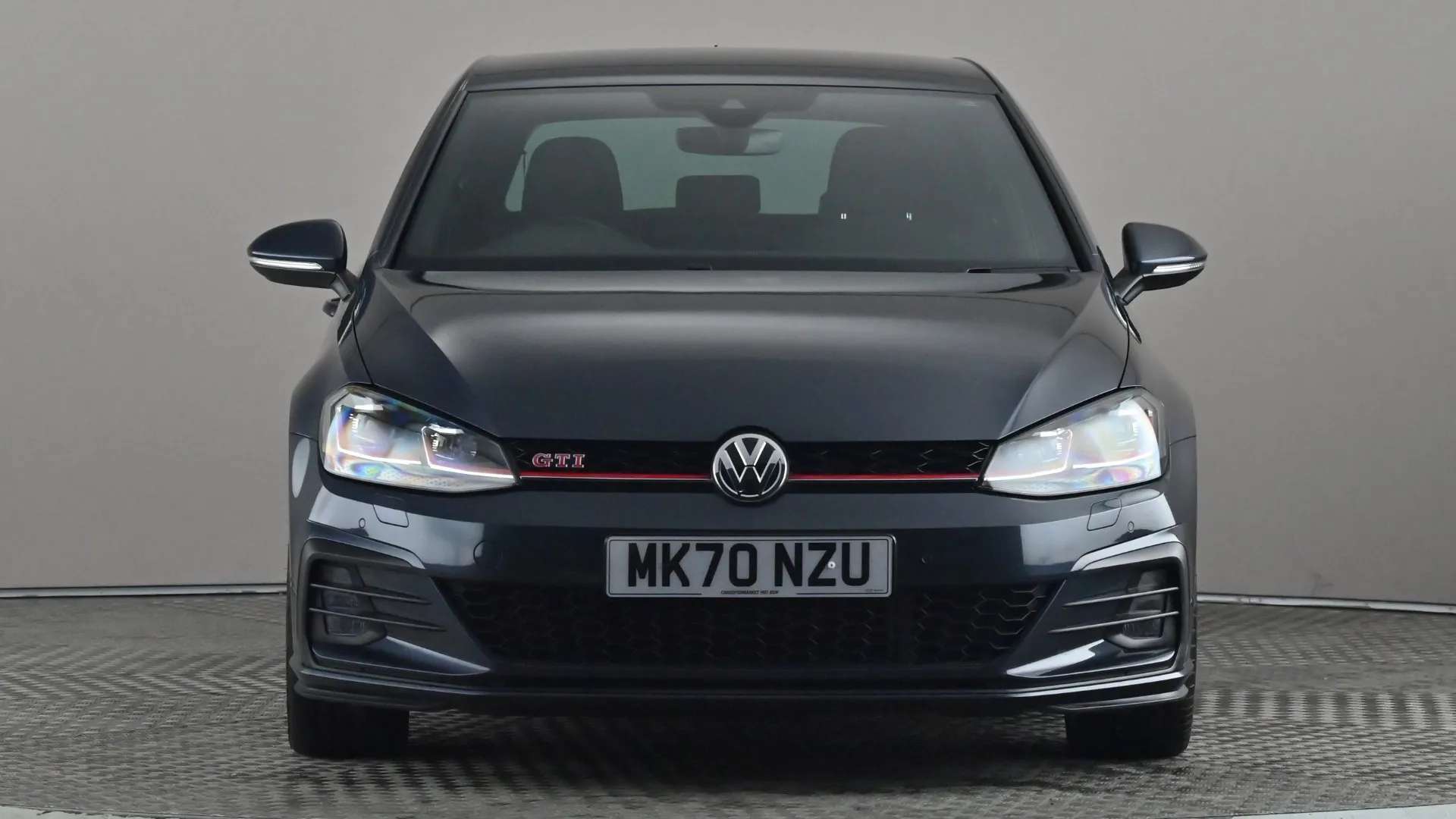 A 2020 VOLKSWAGEN GOLF 2.0 TSI 245 GTI Performance DSG A 2020 VOLKSWAGEN GOLF 2.0 TSI 245 GTI Performance DSG