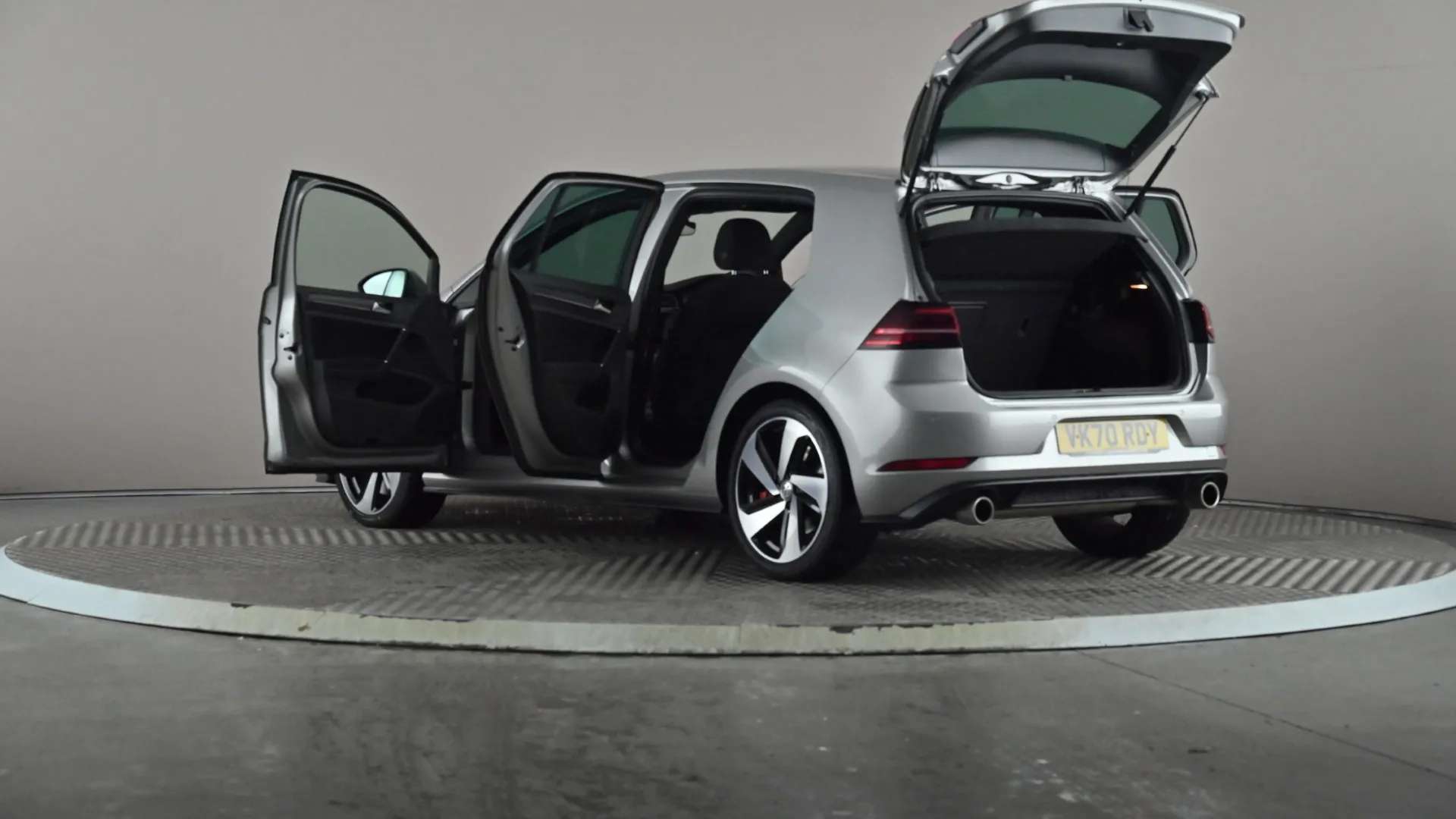 2020 VOLKSWAGEN GOLF 2020 VOLKSWAGEN GOLF