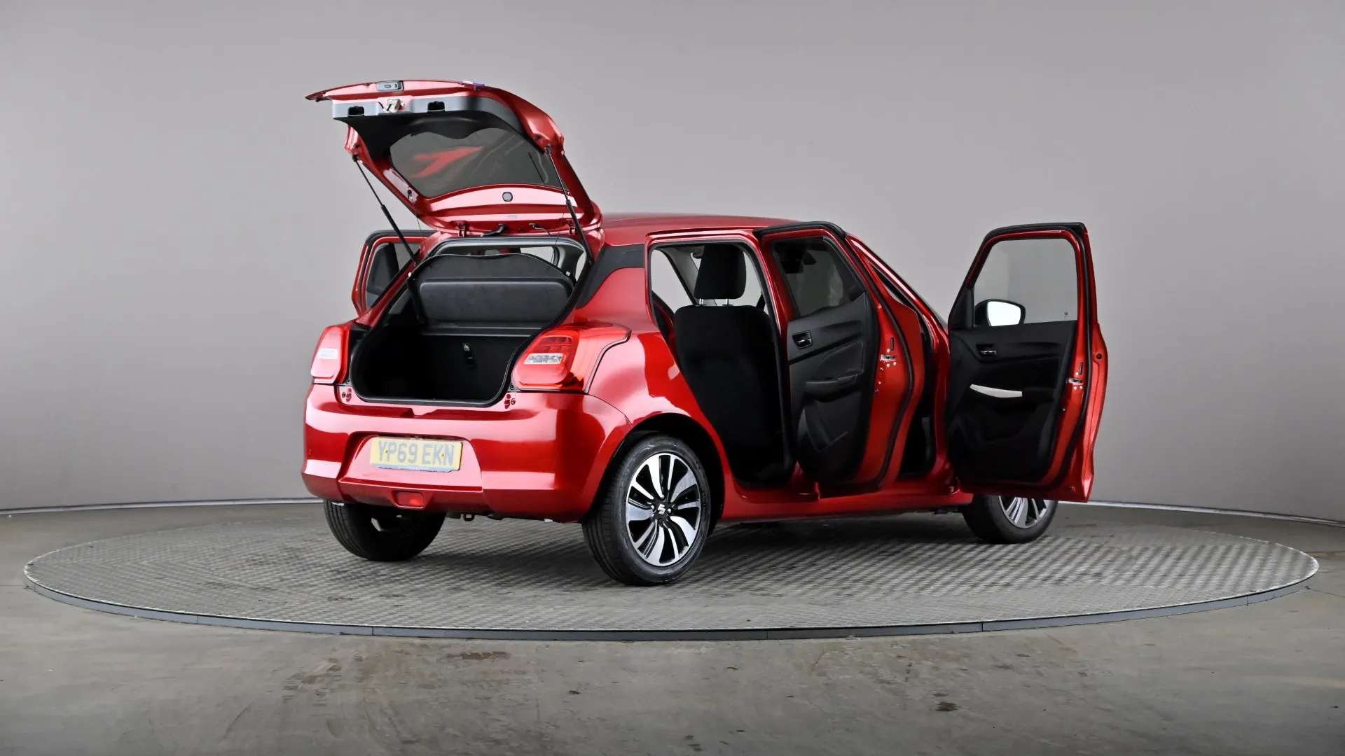 2019 SUZUKI SWIFT 2019 SUZUKI SWIFT