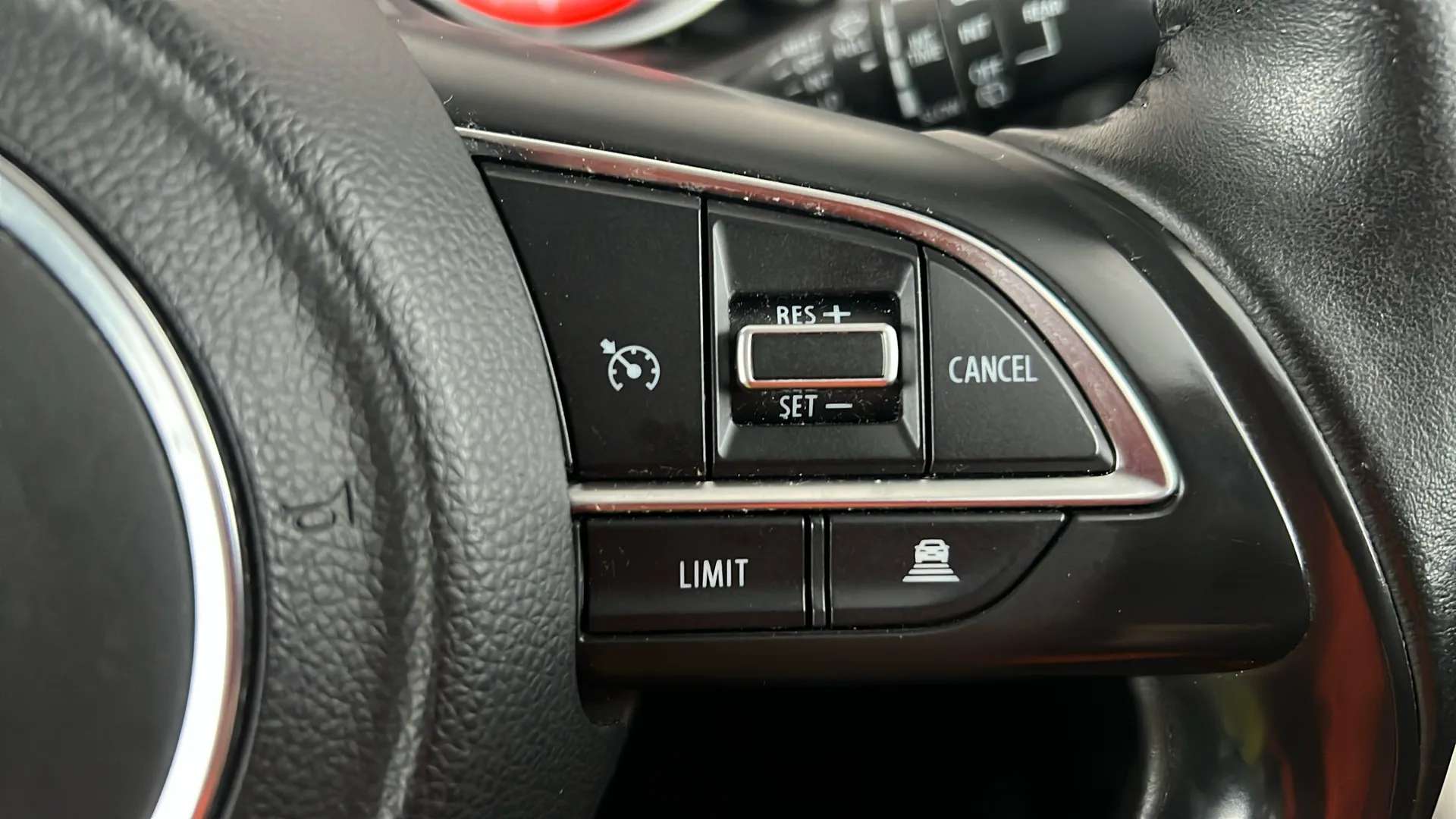 2019 SUZUKI SWIFT 2019 SUZUKI SWIFT