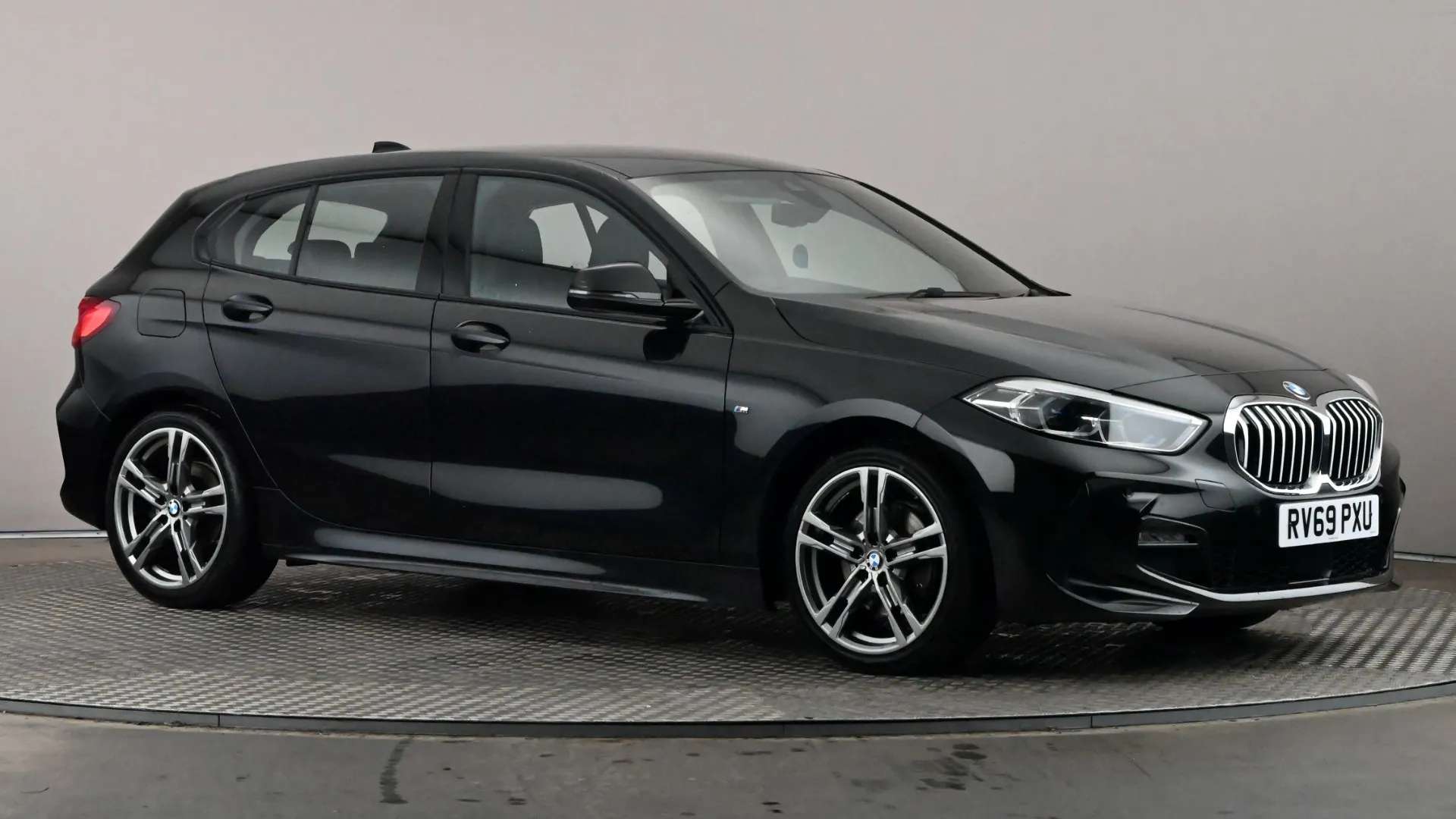 A 2019 BMW 1 SERIES 118i M Sport A 2019 BMW 1 SERIES 118i M Sport