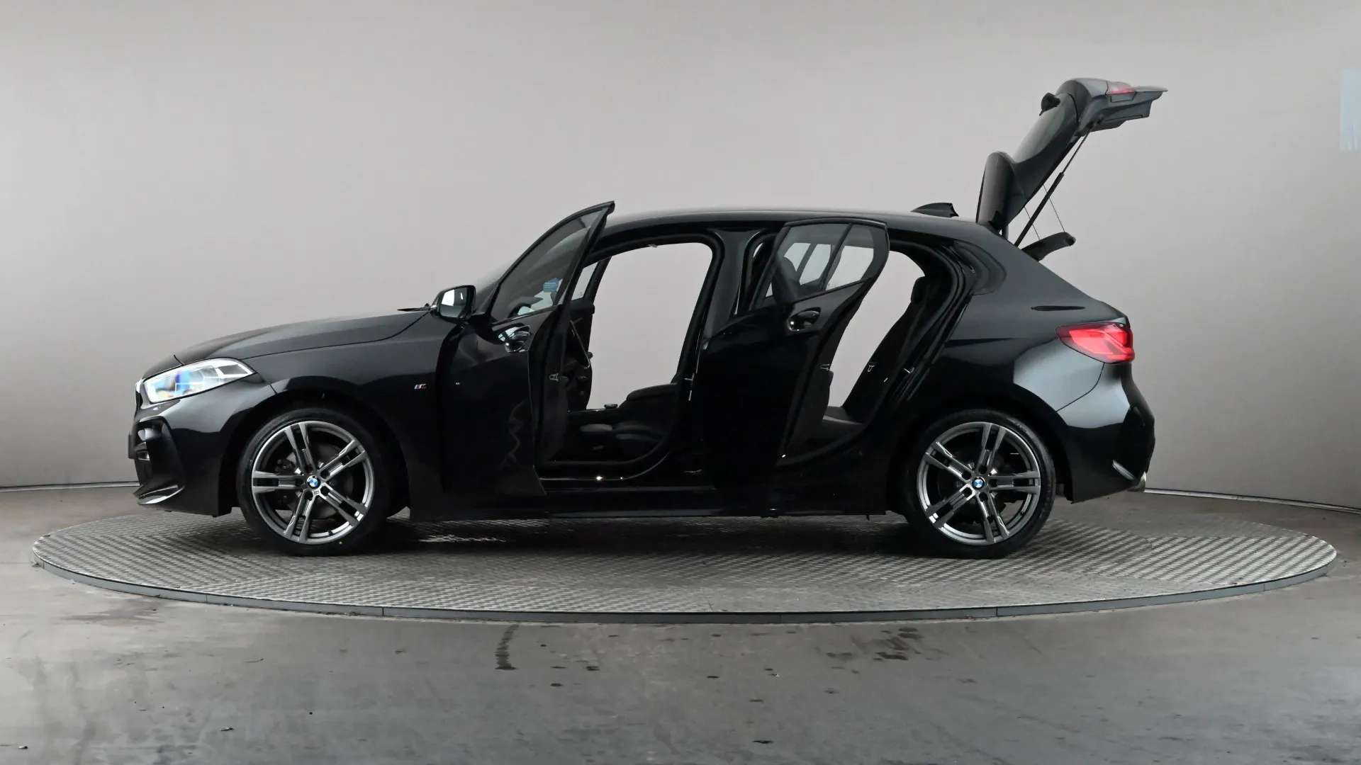 2019 BMW 1 SERIES 2019 BMW 1 SERIES