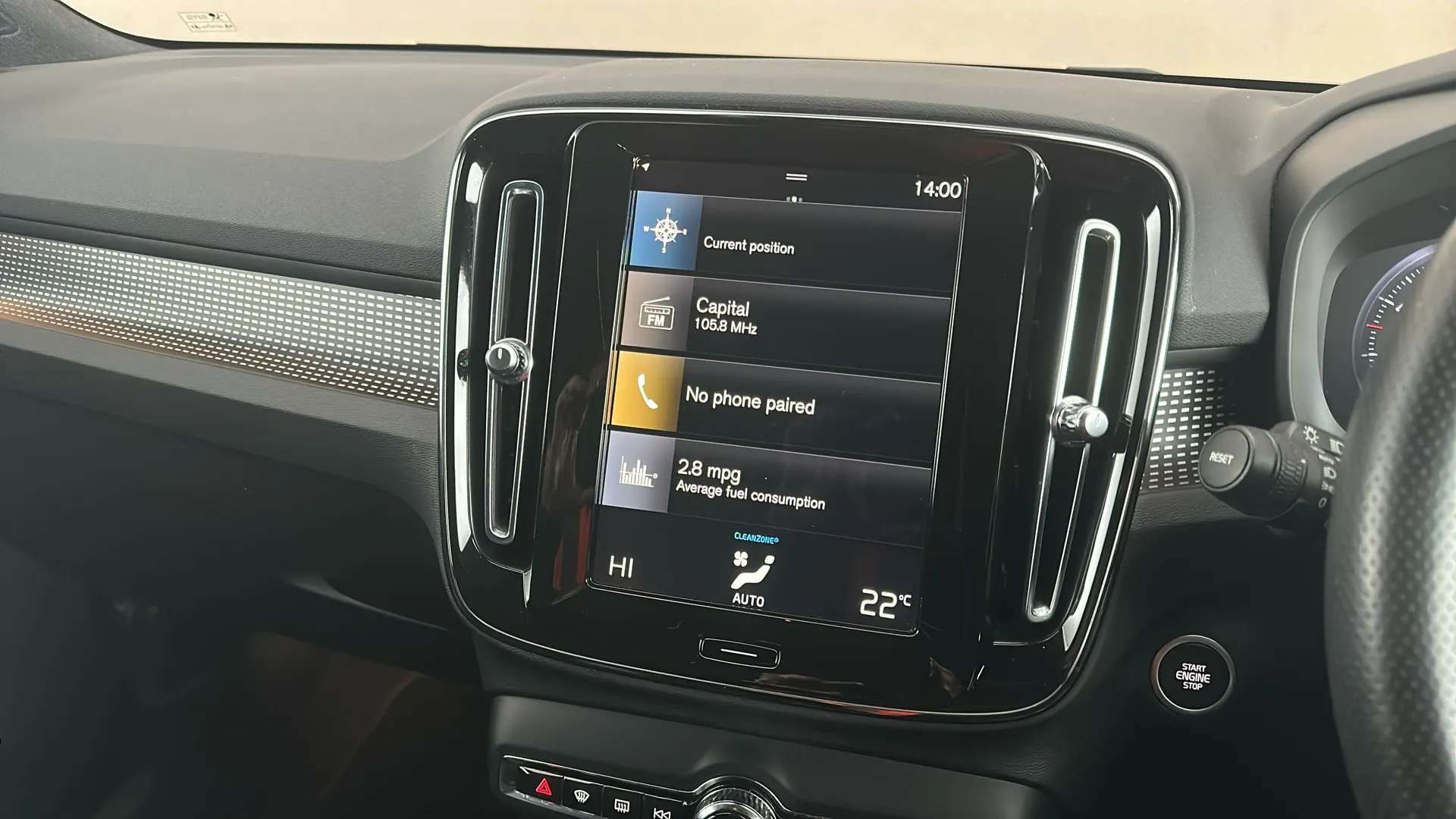 2021 VOLVO XC40 2021 VOLVO XC40